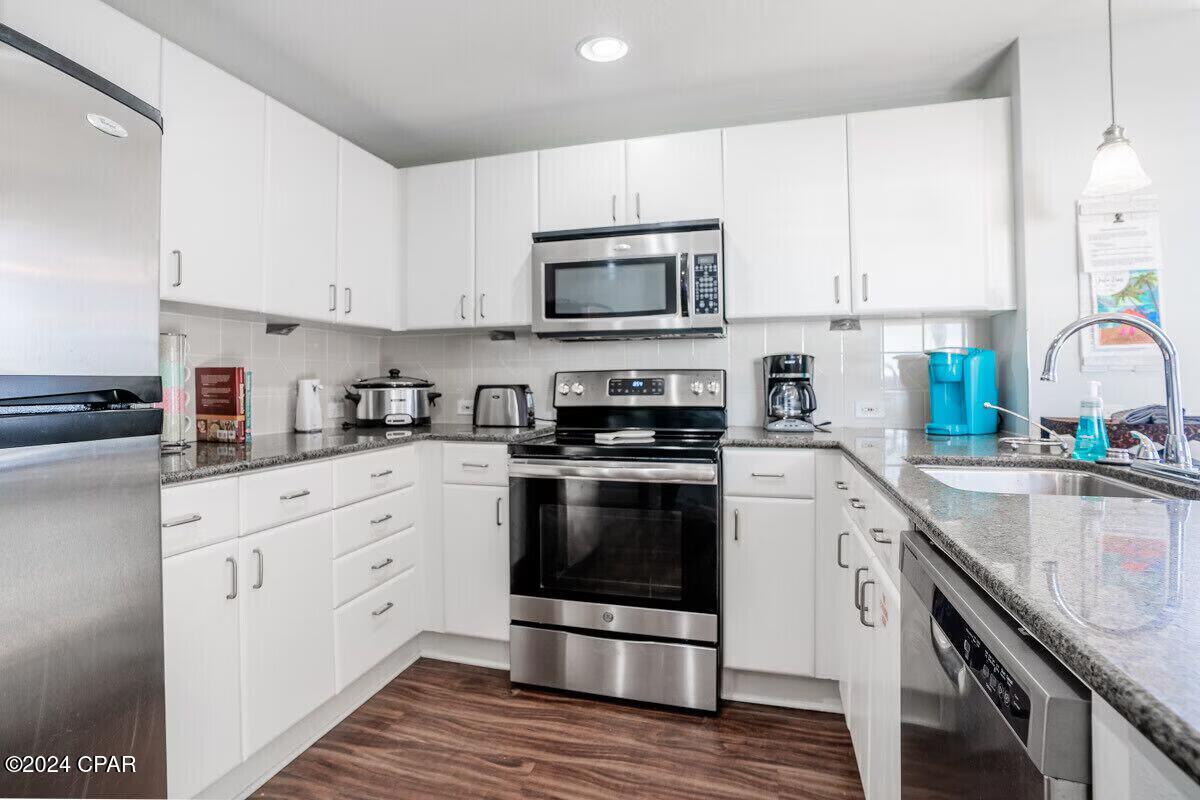 11807 Front Beach 1-1009