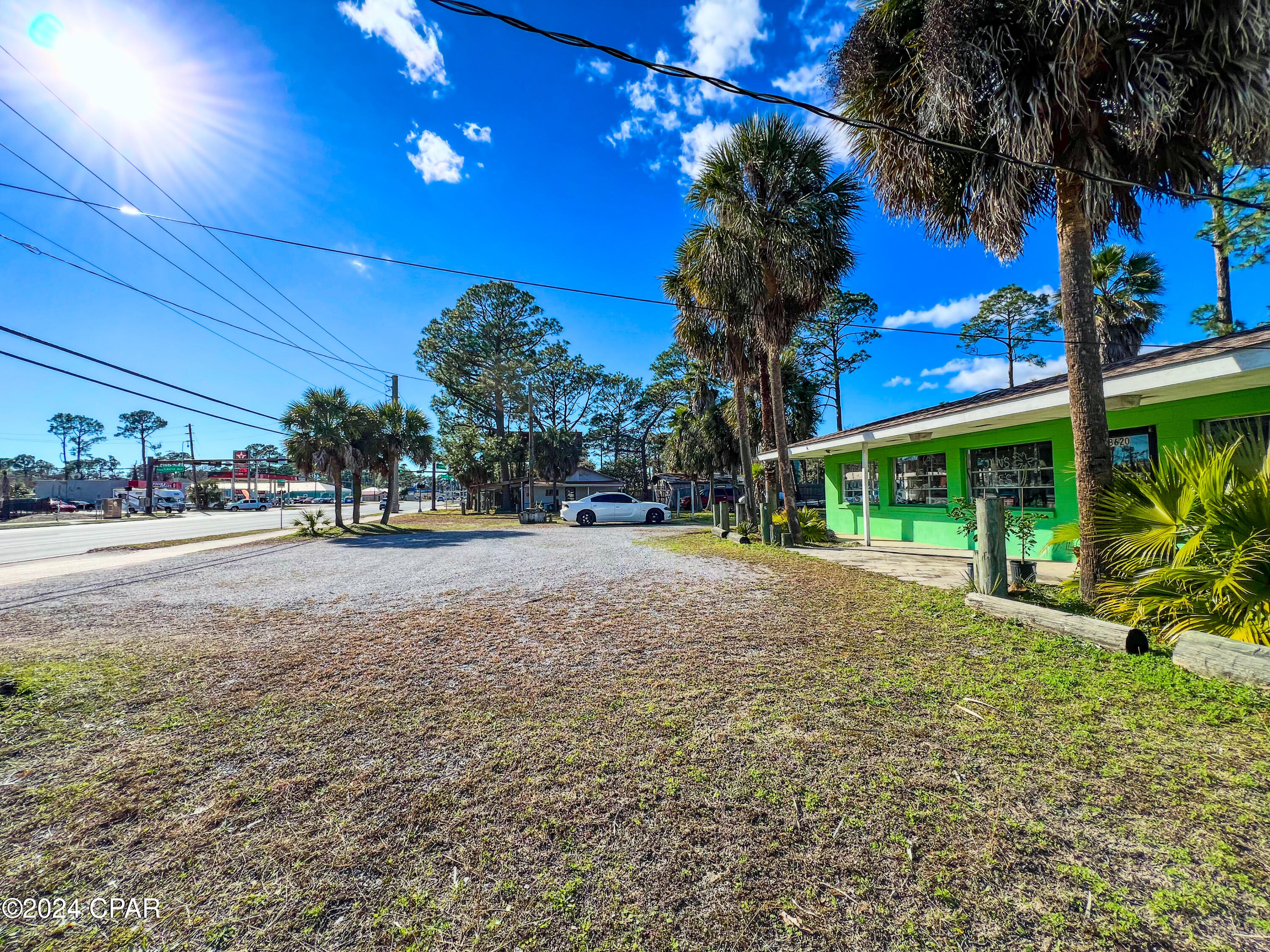 Image 3 For 8620 Front Beach Road
