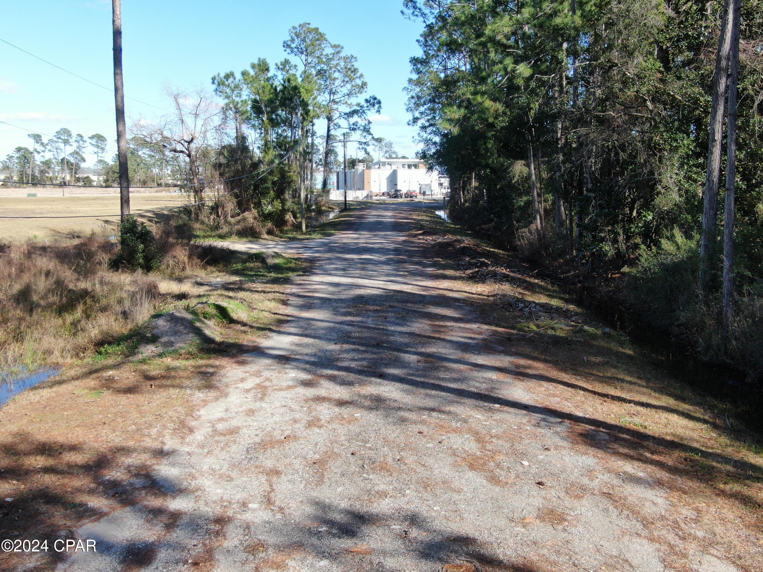 Image 5 For 8620 Front Beach Road