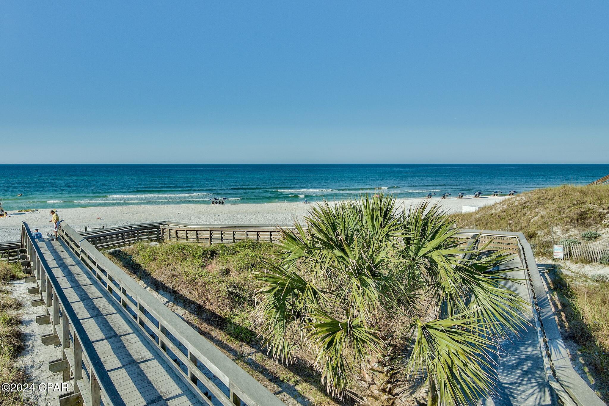 Image 34 For 163 Tropical Breeze Drive
