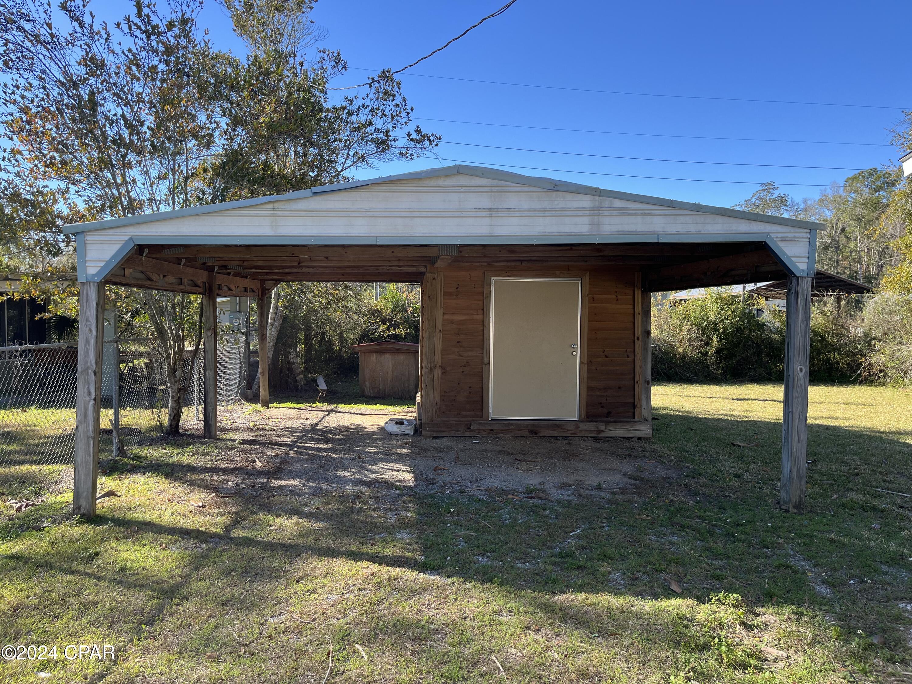 239 S Deer Avenue Avenue, Wewahitchka, Florida image 16