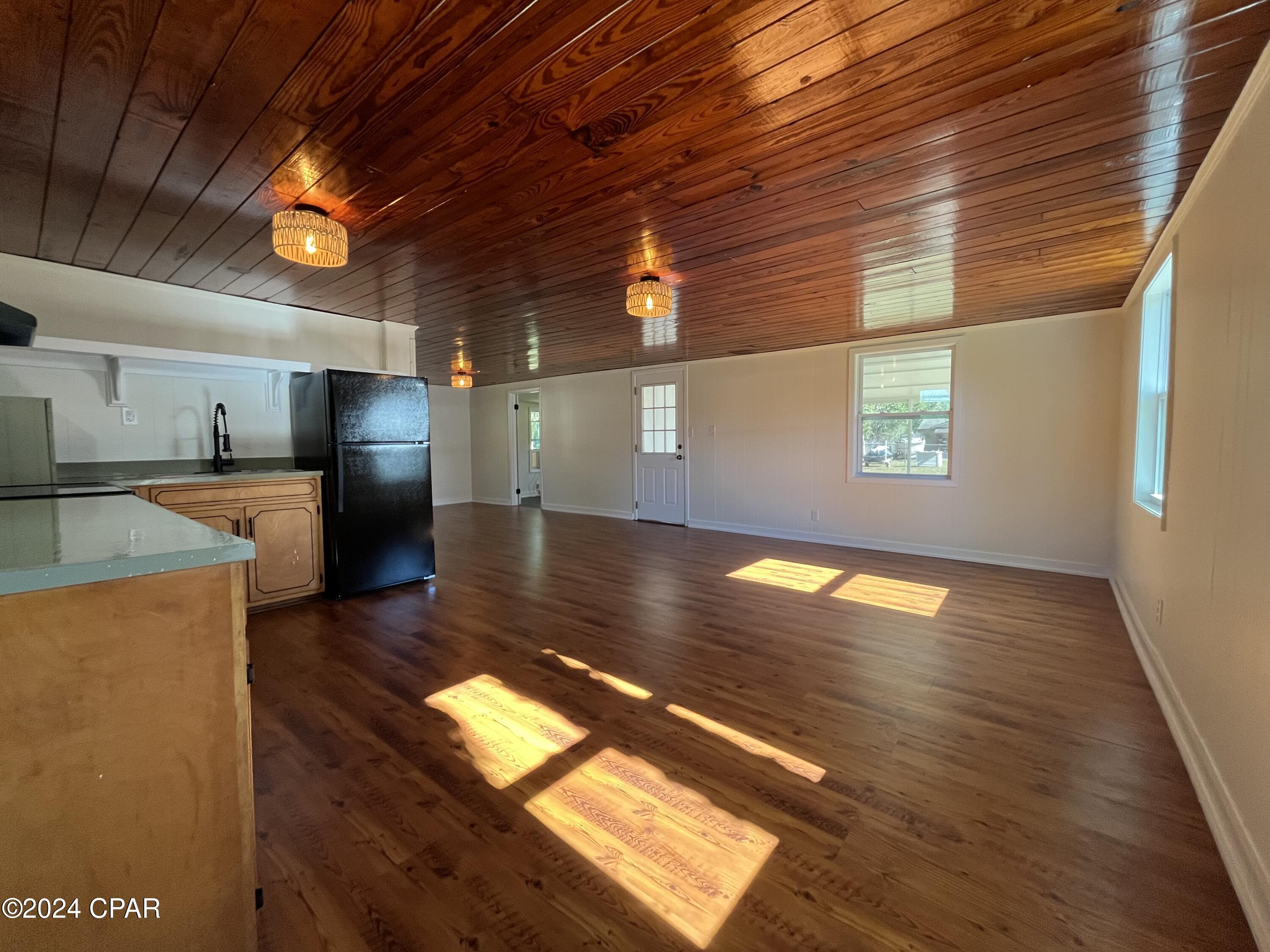 239 S Deer Avenue Avenue, Wewahitchka, Florida image 7