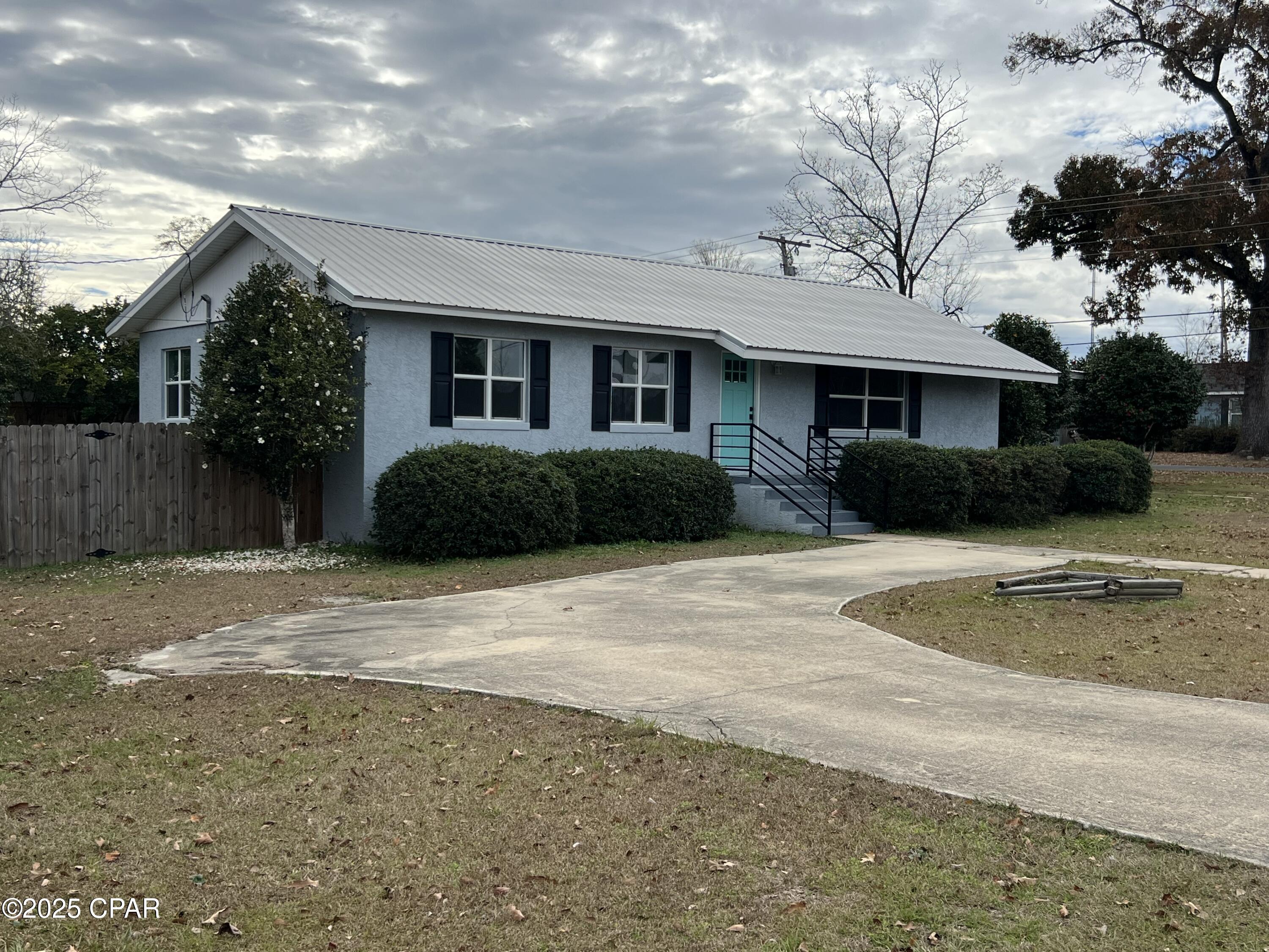 Photo of 4313 7th Marianna FL 32446