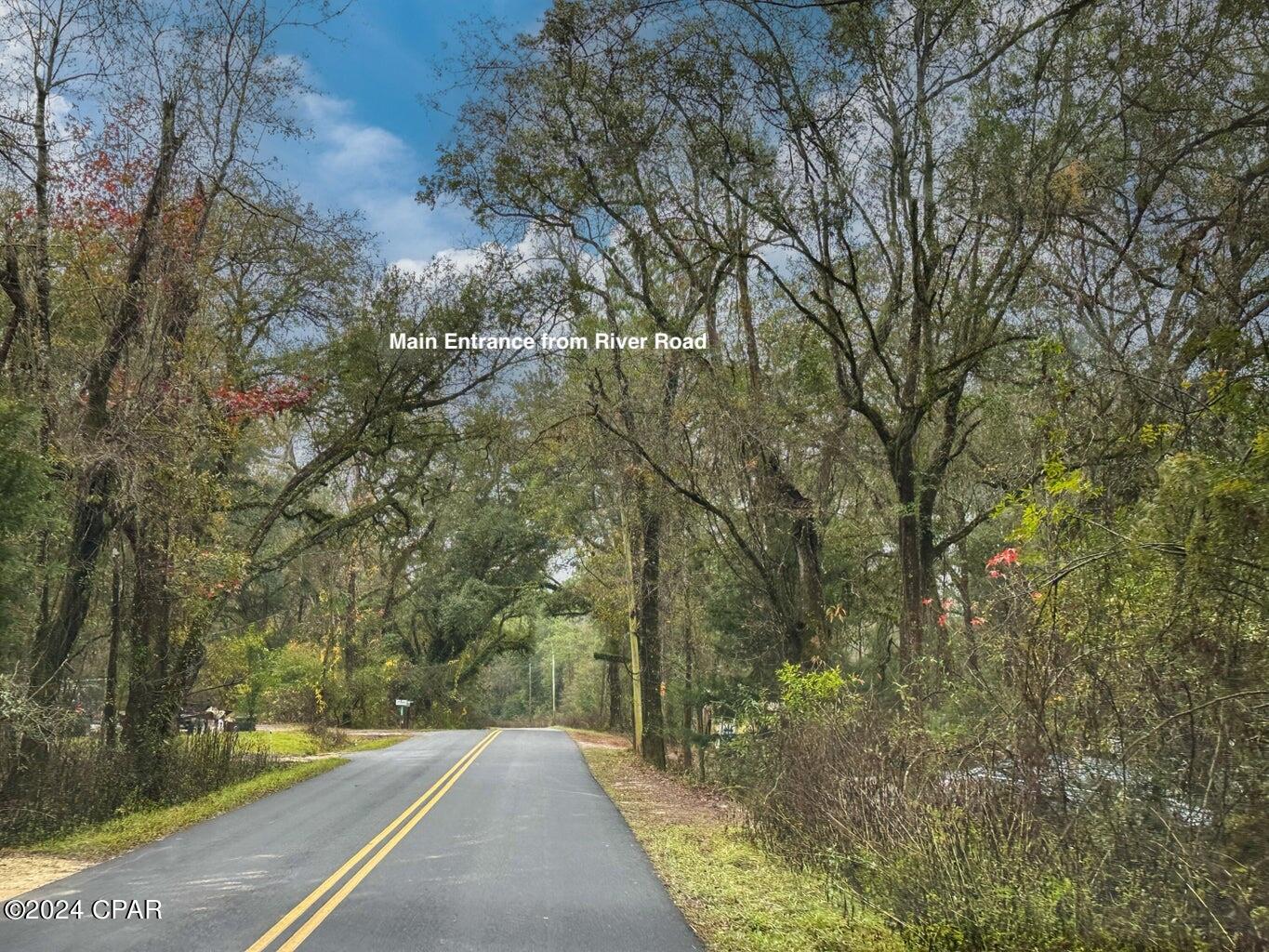 Photo of Tract#6409 Davis Road River Road Caryville FL 32427