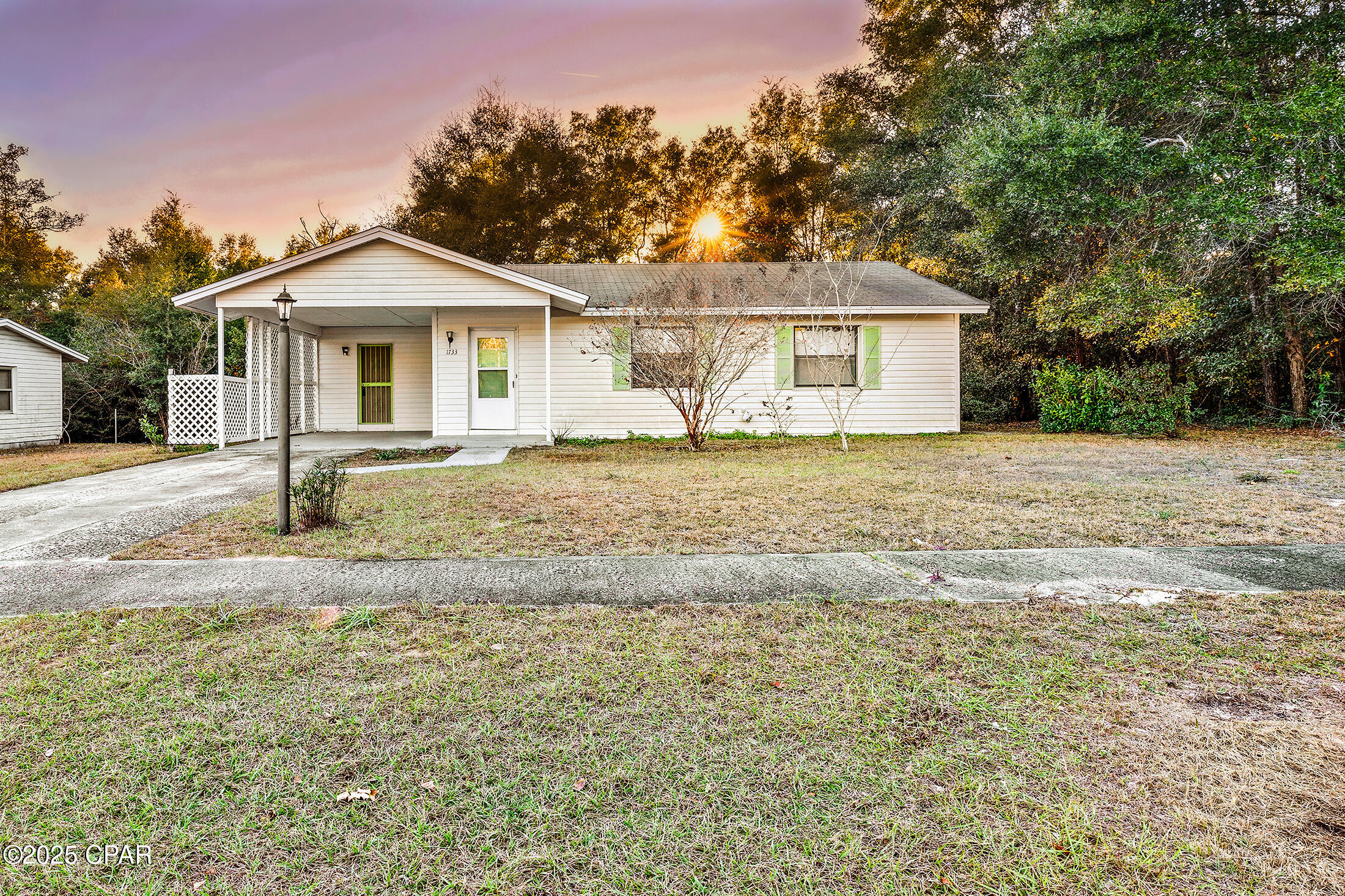 1733 Salem Drive, Chipley, Florida image 1