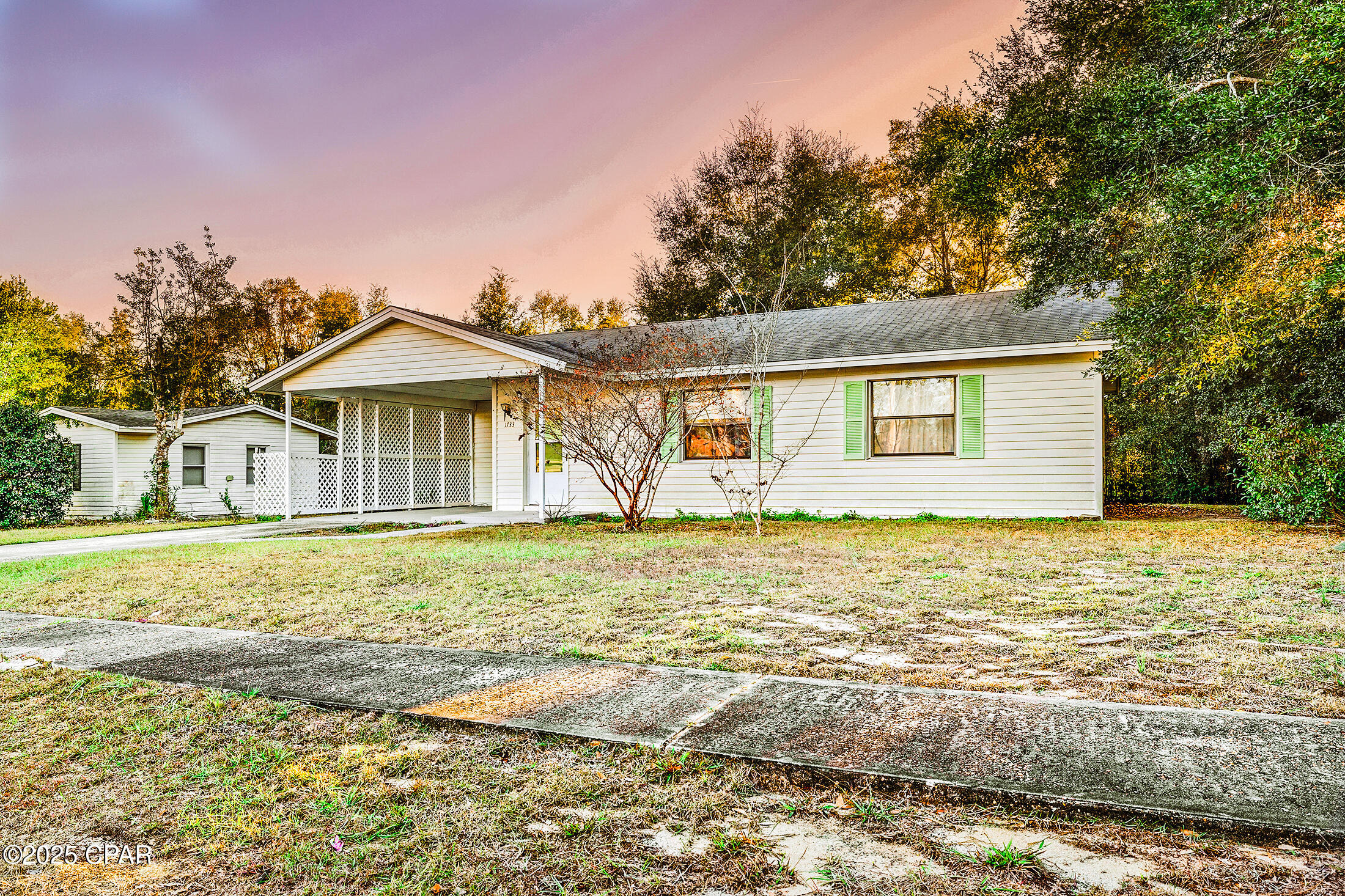 1733 Salem Drive, Chipley, Florida image 3