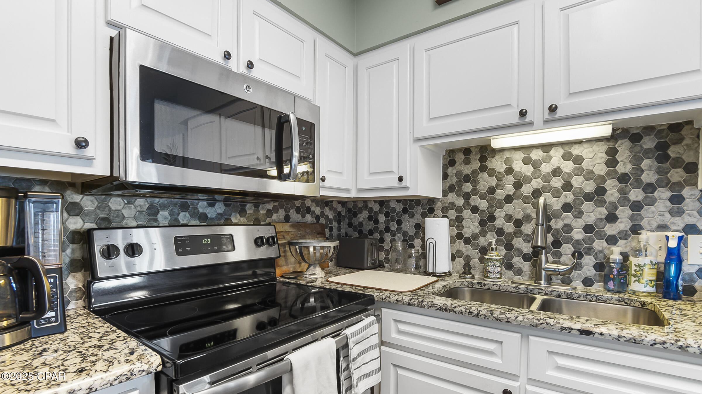 Image 6 For 4271 Kingfish Lane 271