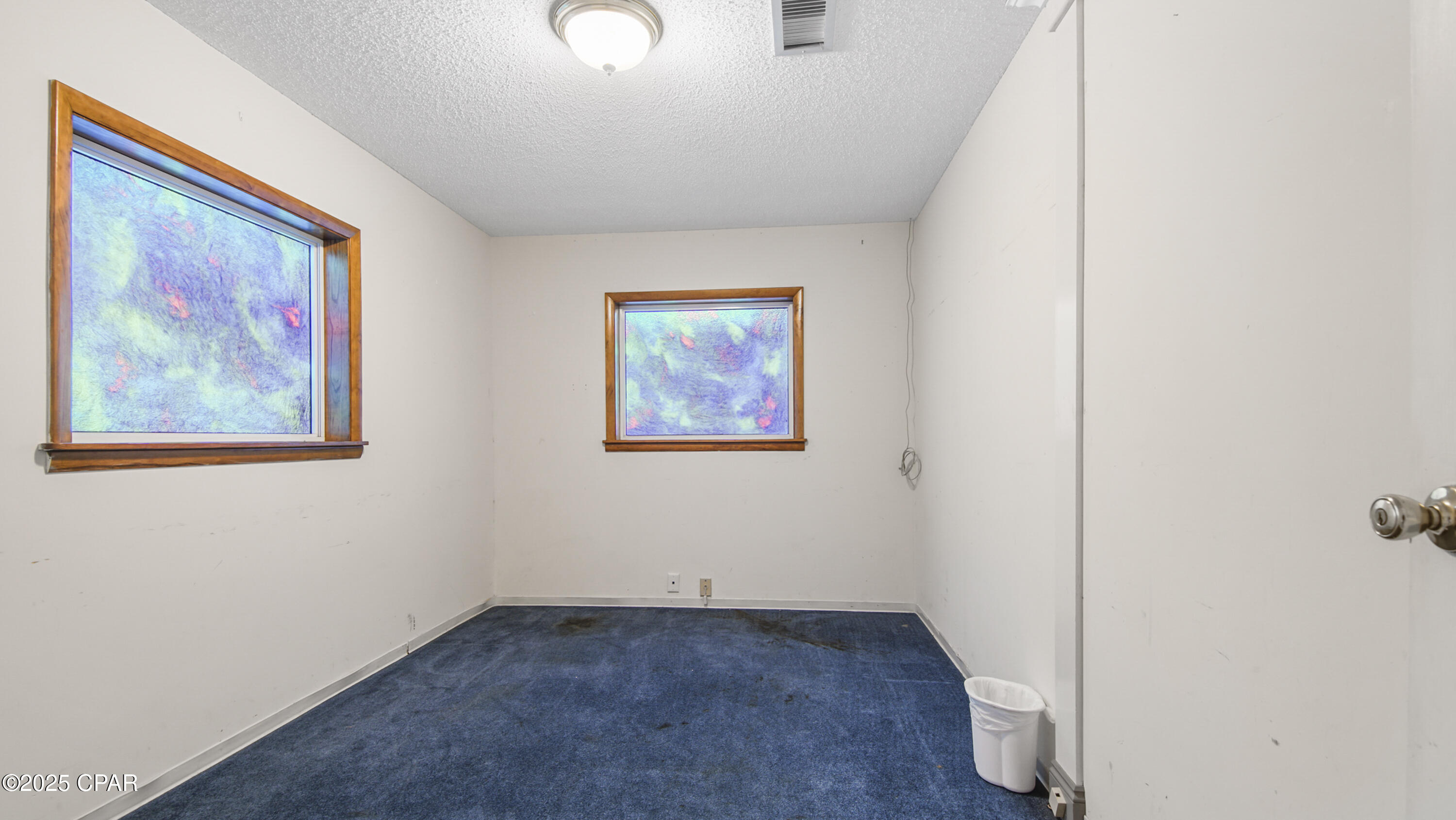 Image 33 For 482 Pompano Street