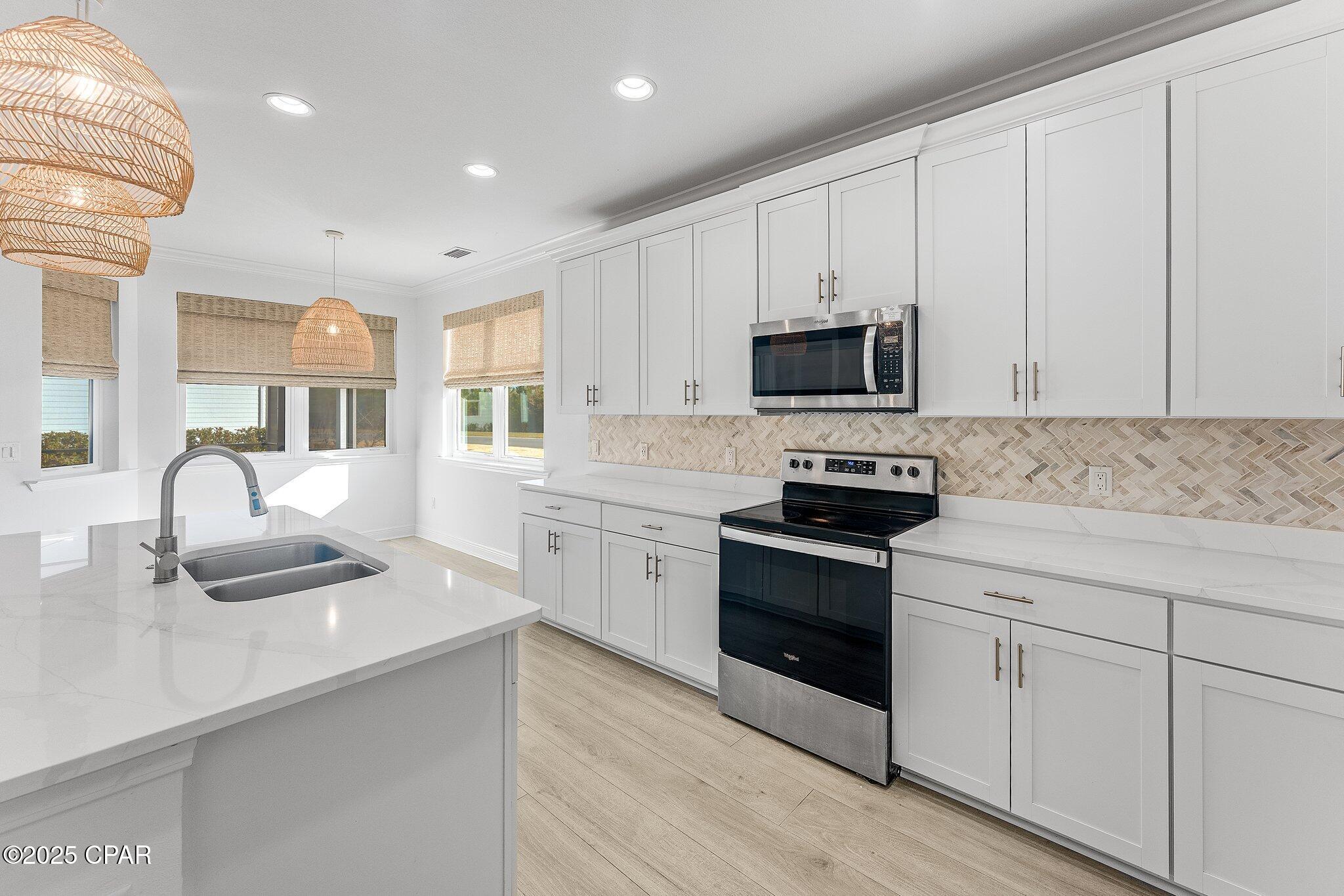 Image 14 For 8424 Landshark Boulevard