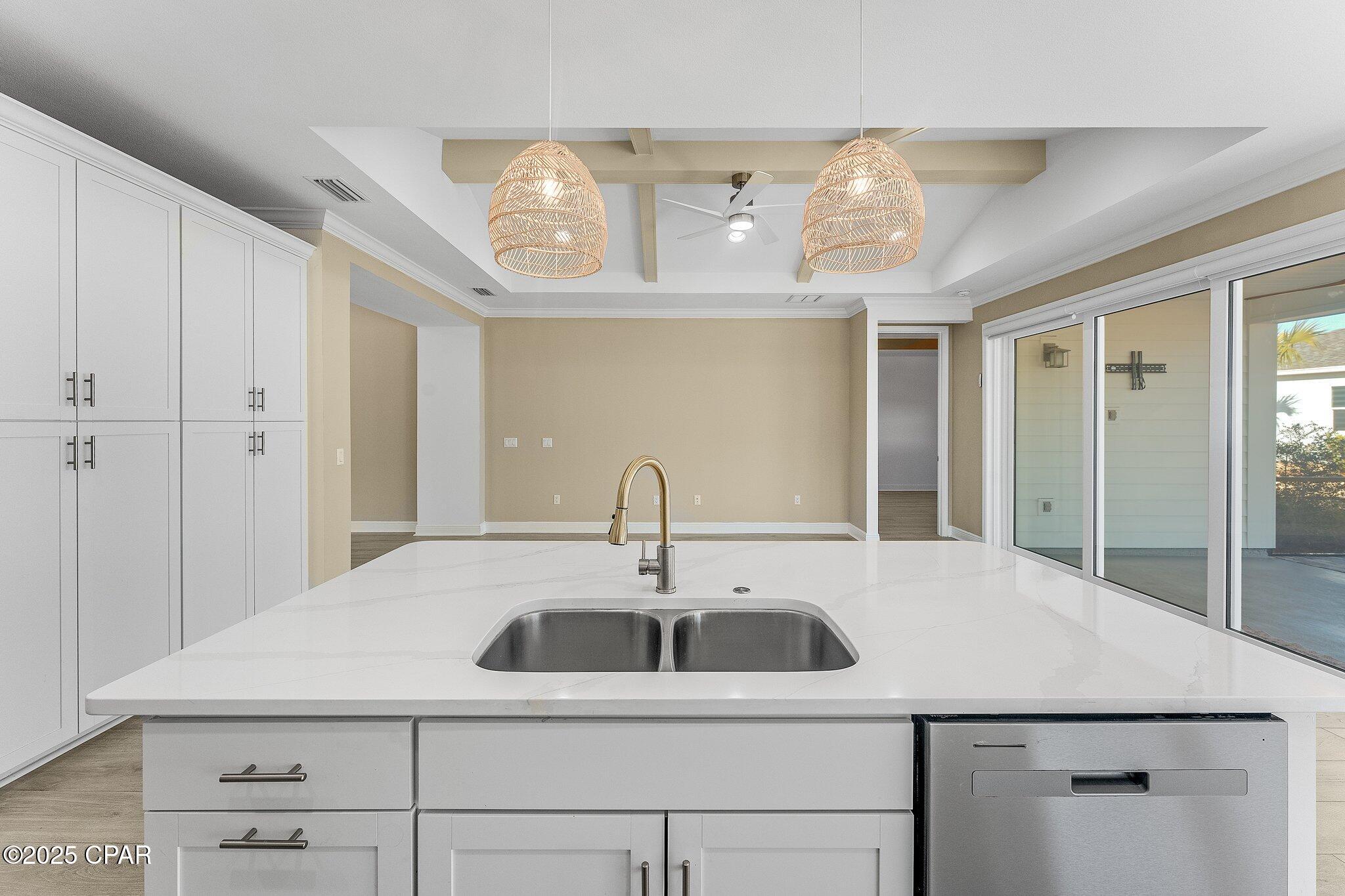 Image 15 For 8424 Landshark Boulevard