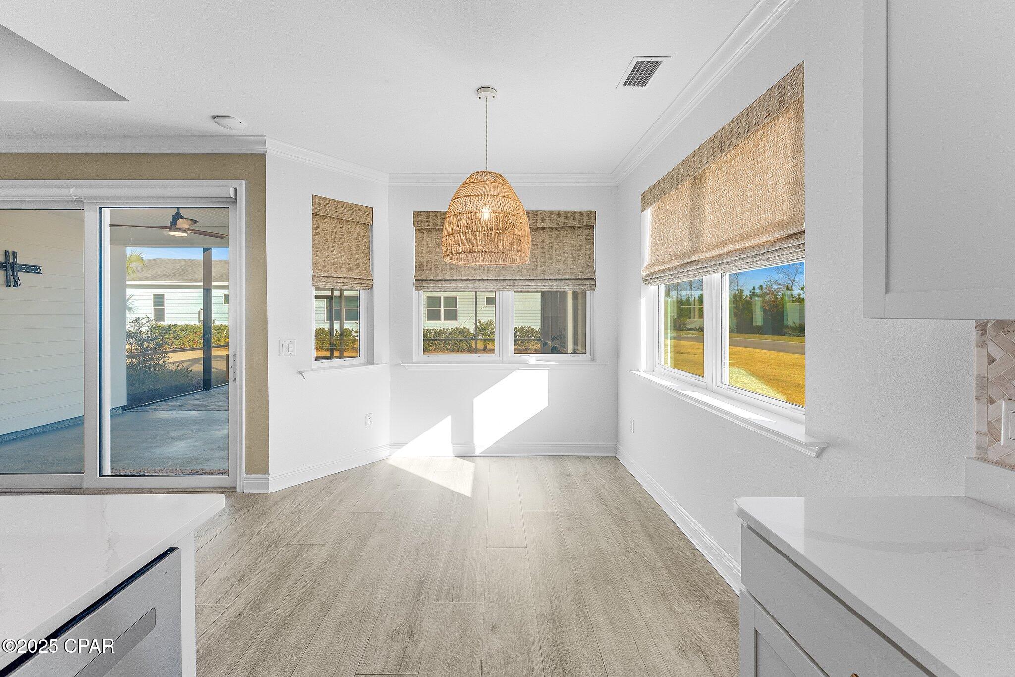 Image 16 For 8424 Landshark Boulevard