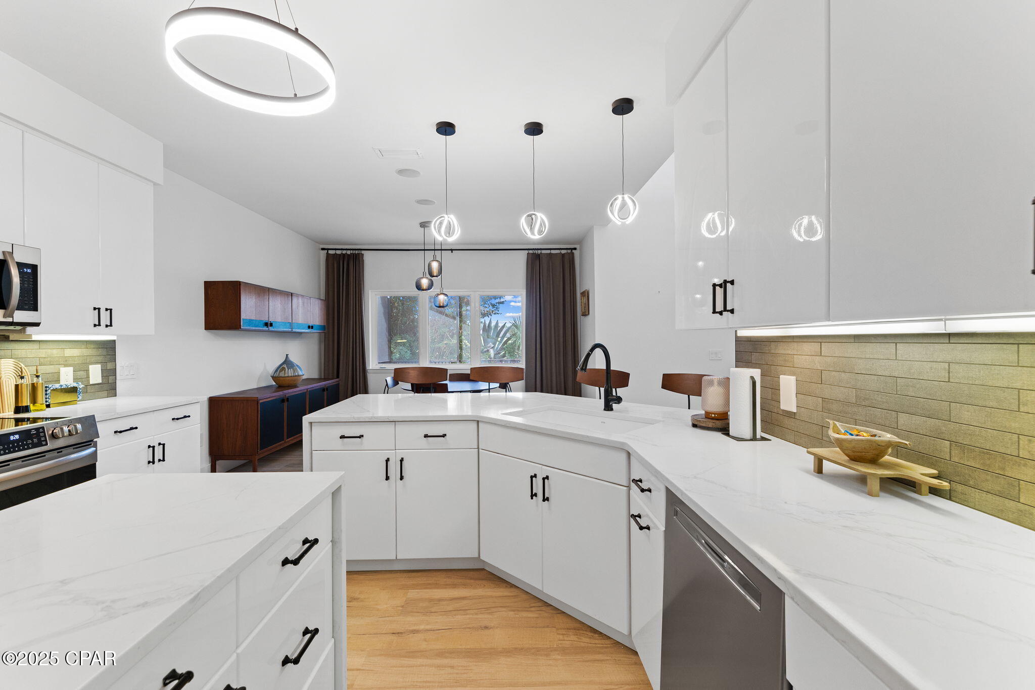 633 Emerald Bay Drive, Destin, Florida image 24