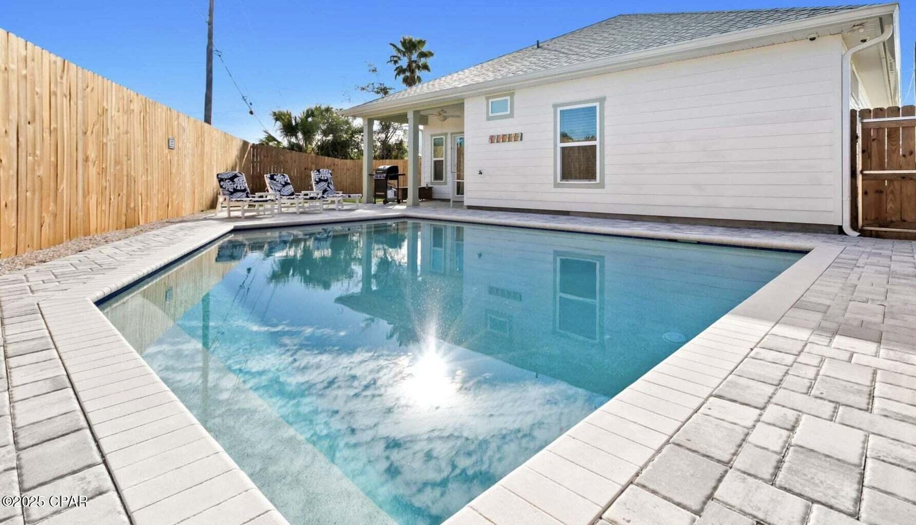 Details for 21400 Marlin Avenue, Panama City Beach, FL 32413