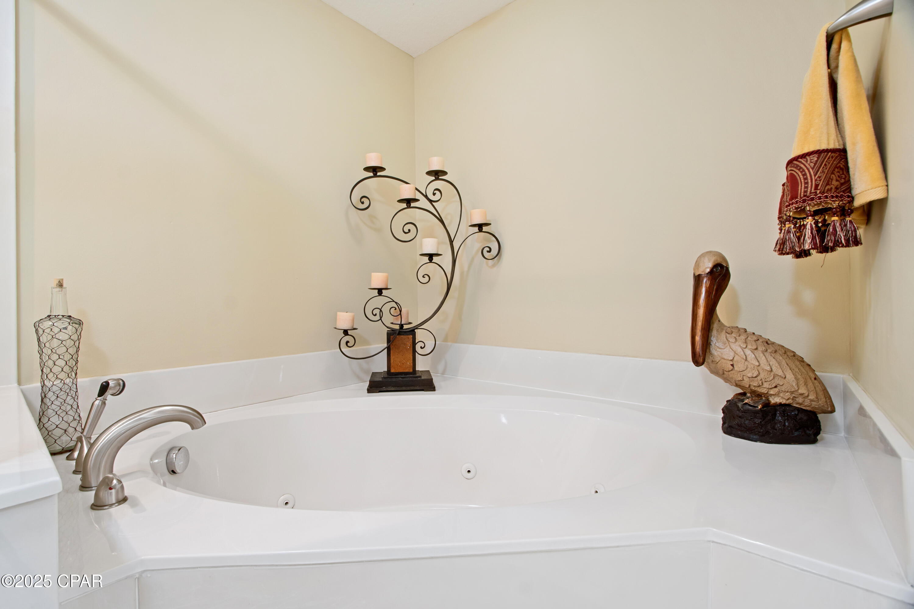 Image 7 For 2400 Grandiflora Boulevard 1002