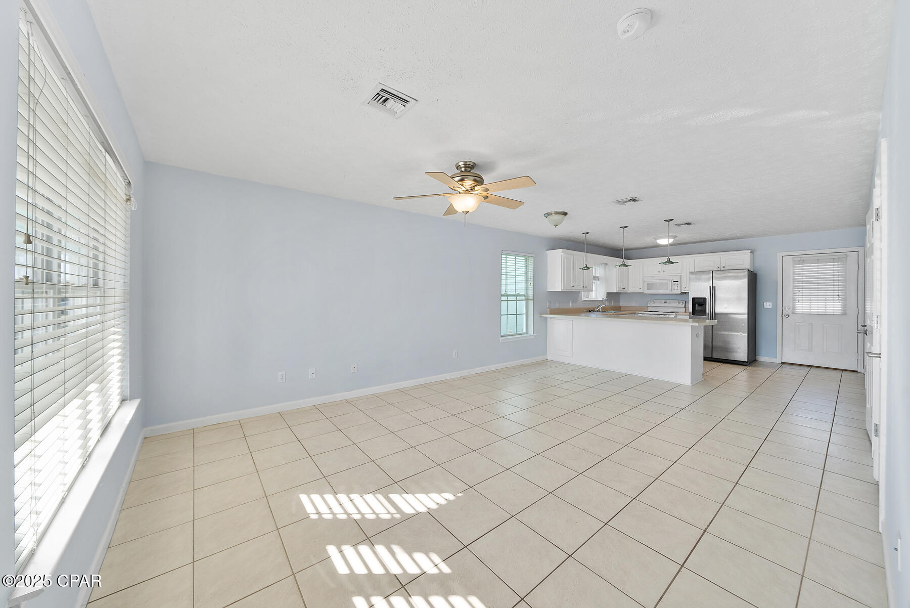 Image 7 For 6224 Sunset Drive