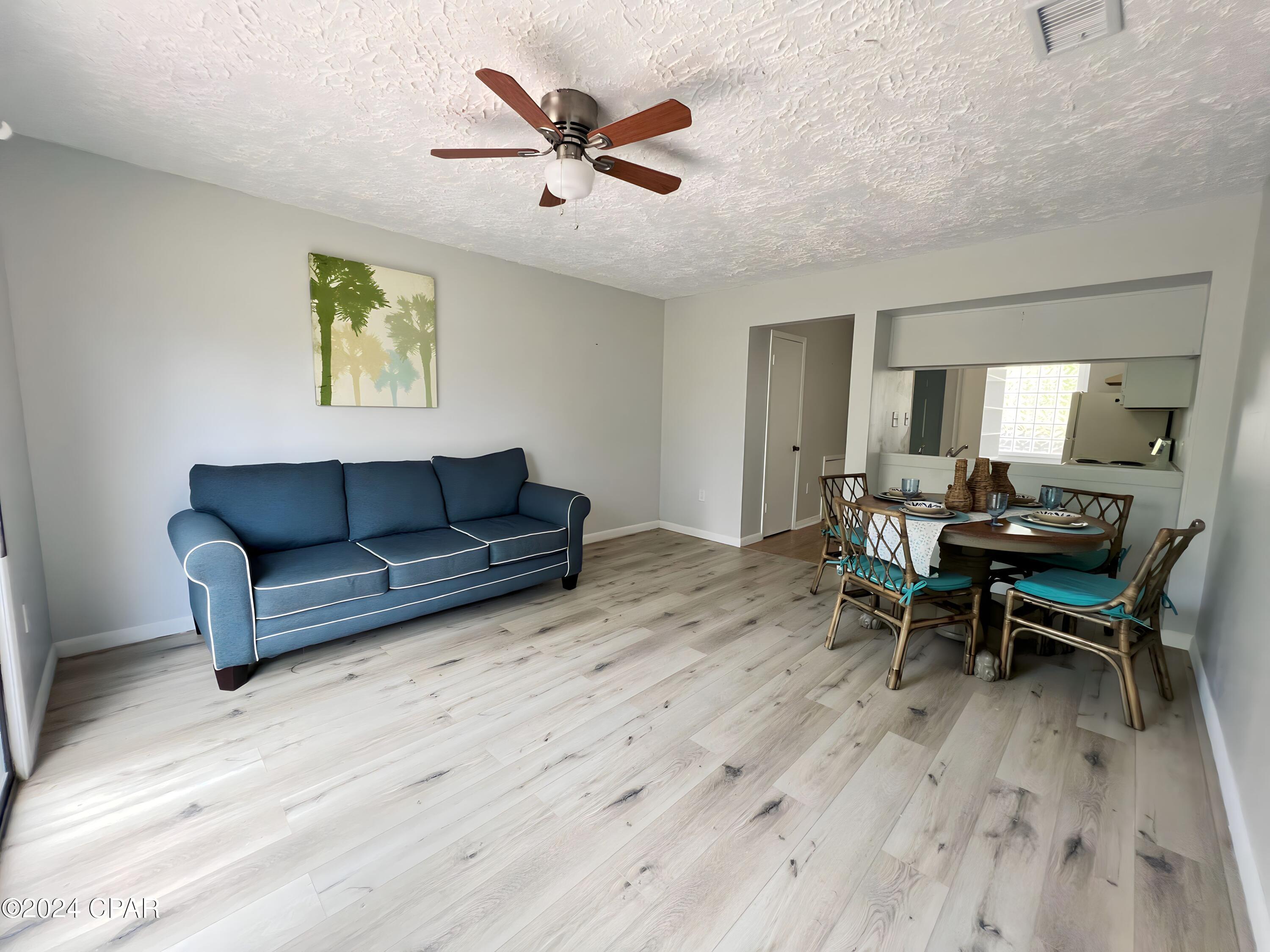 Image 9 For 1730 Mallard Dr  Apt F