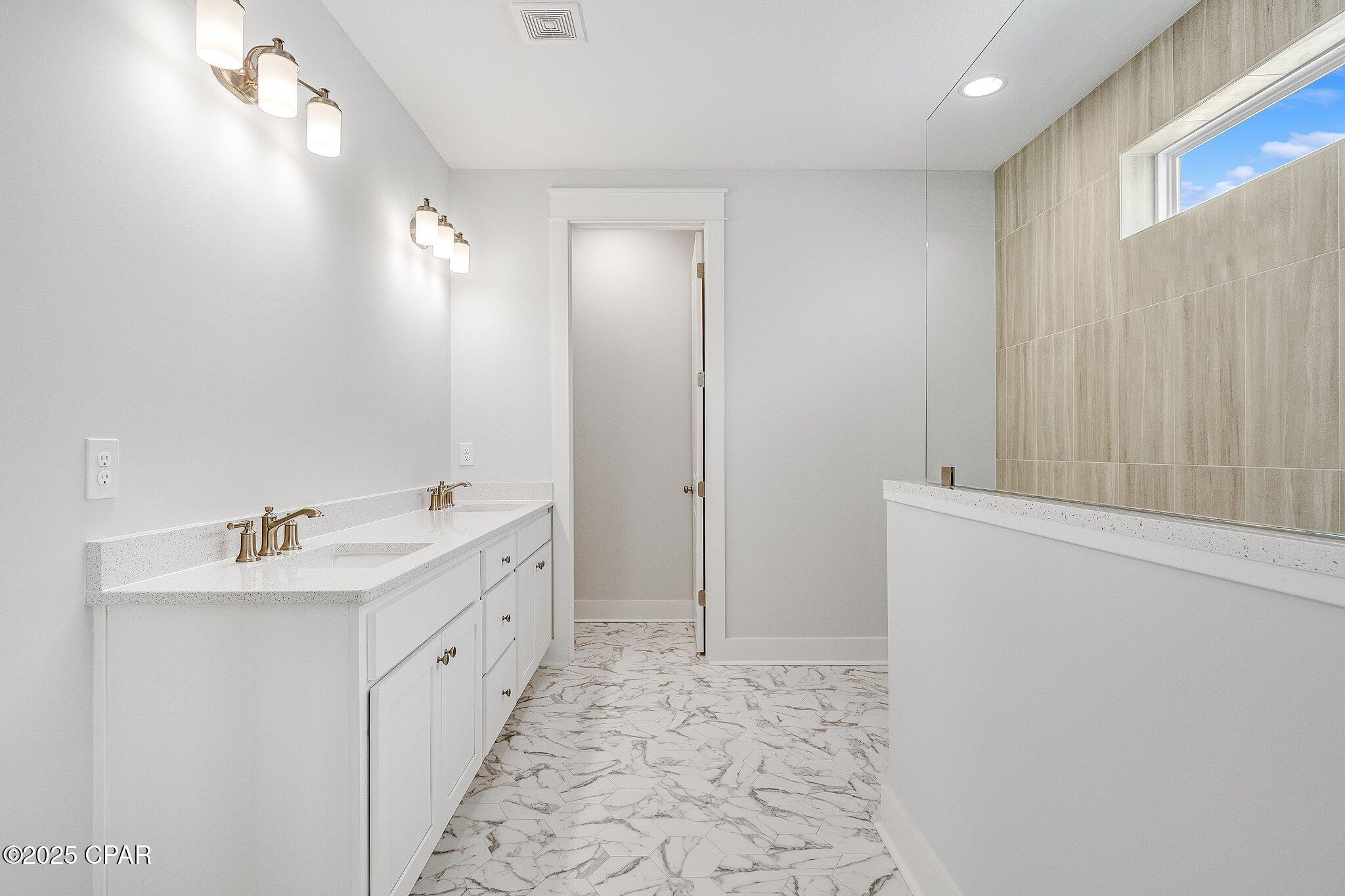 Image 30 For 543 Longpoint Way