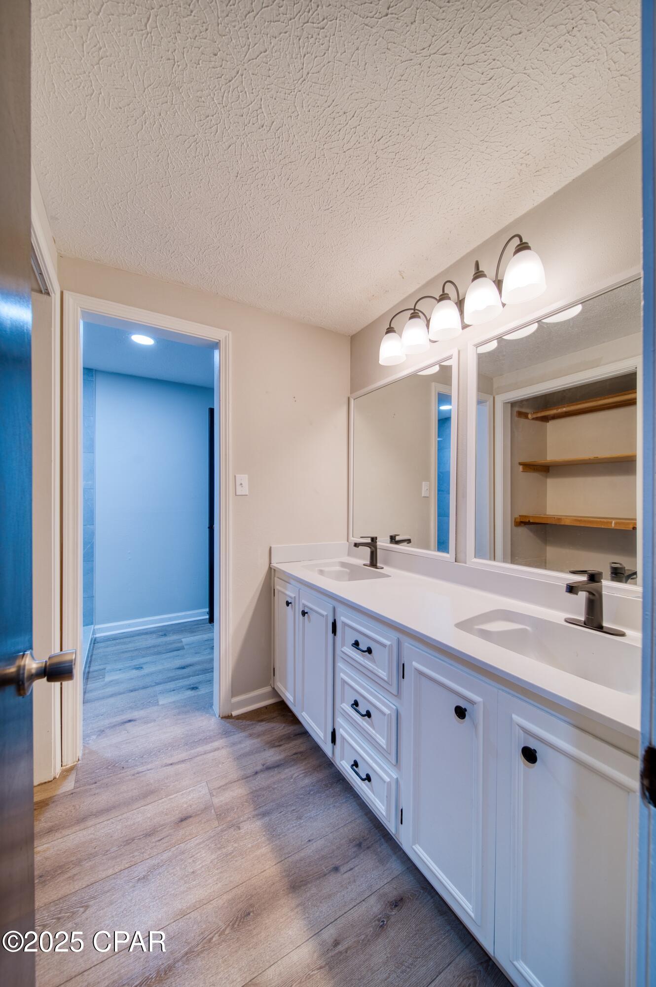 Image 11 For 4935 3rd Street