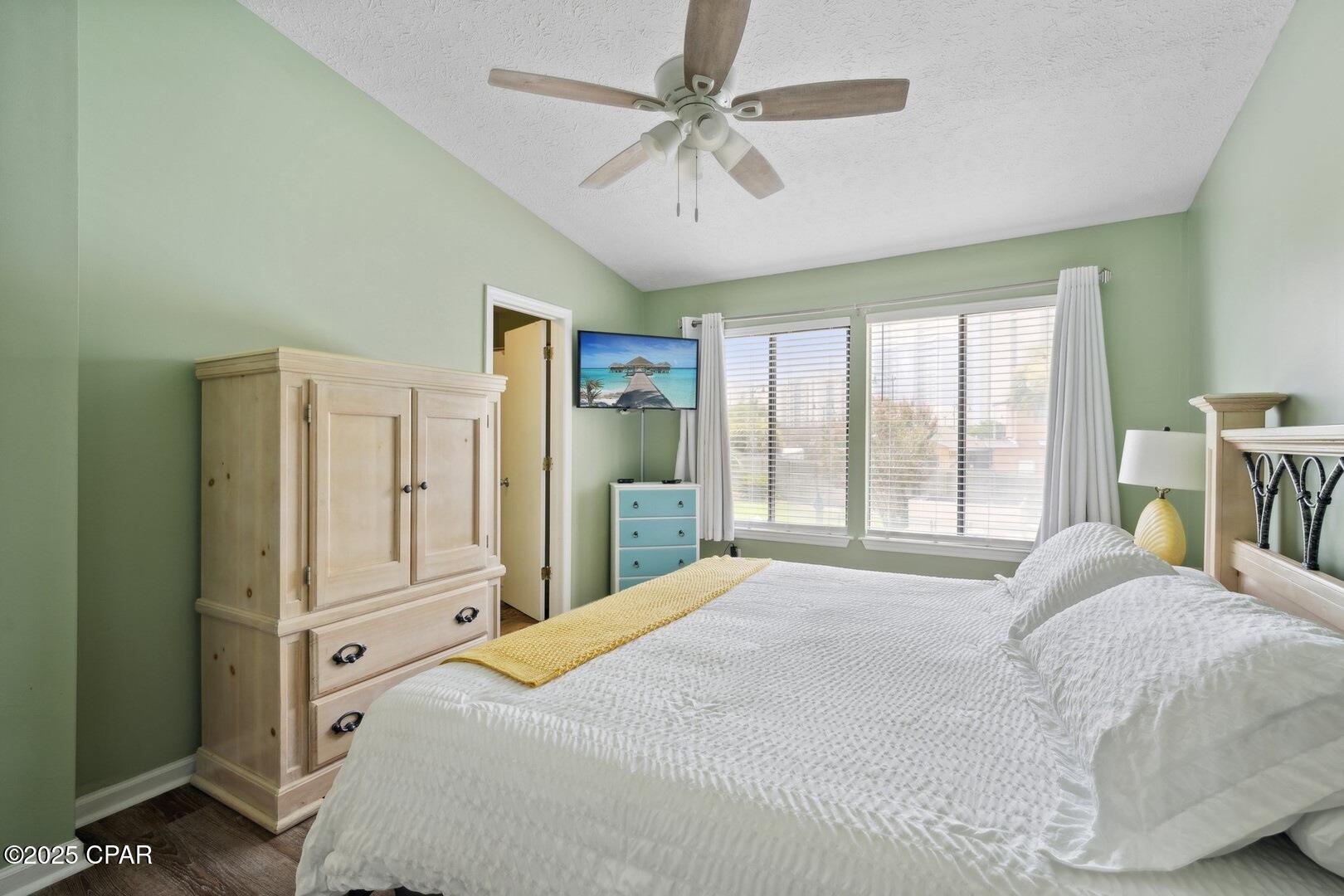 Image 13 For 236 Saint Katherine Boulevard