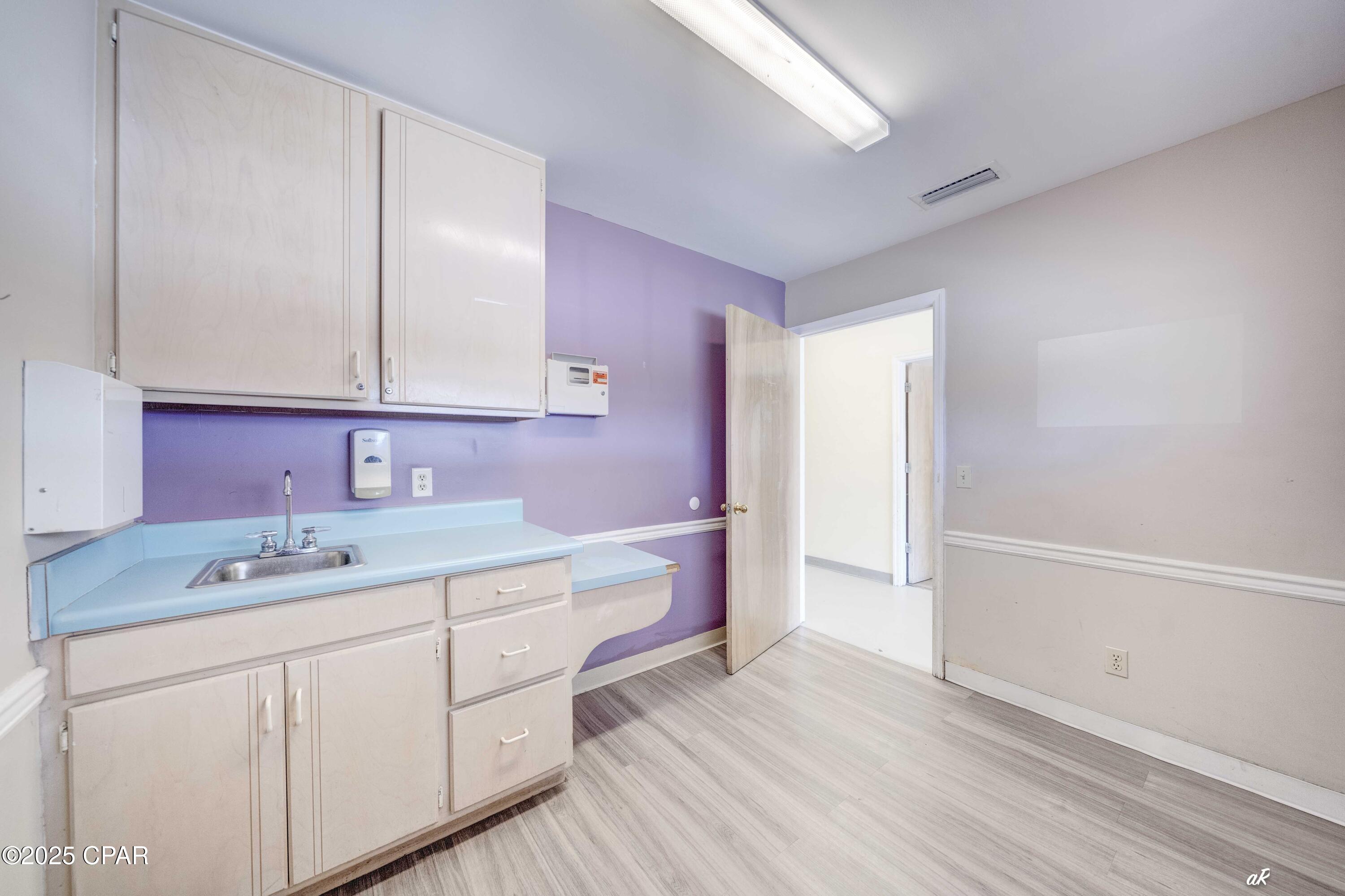 Image 18 For 3520 15th Street