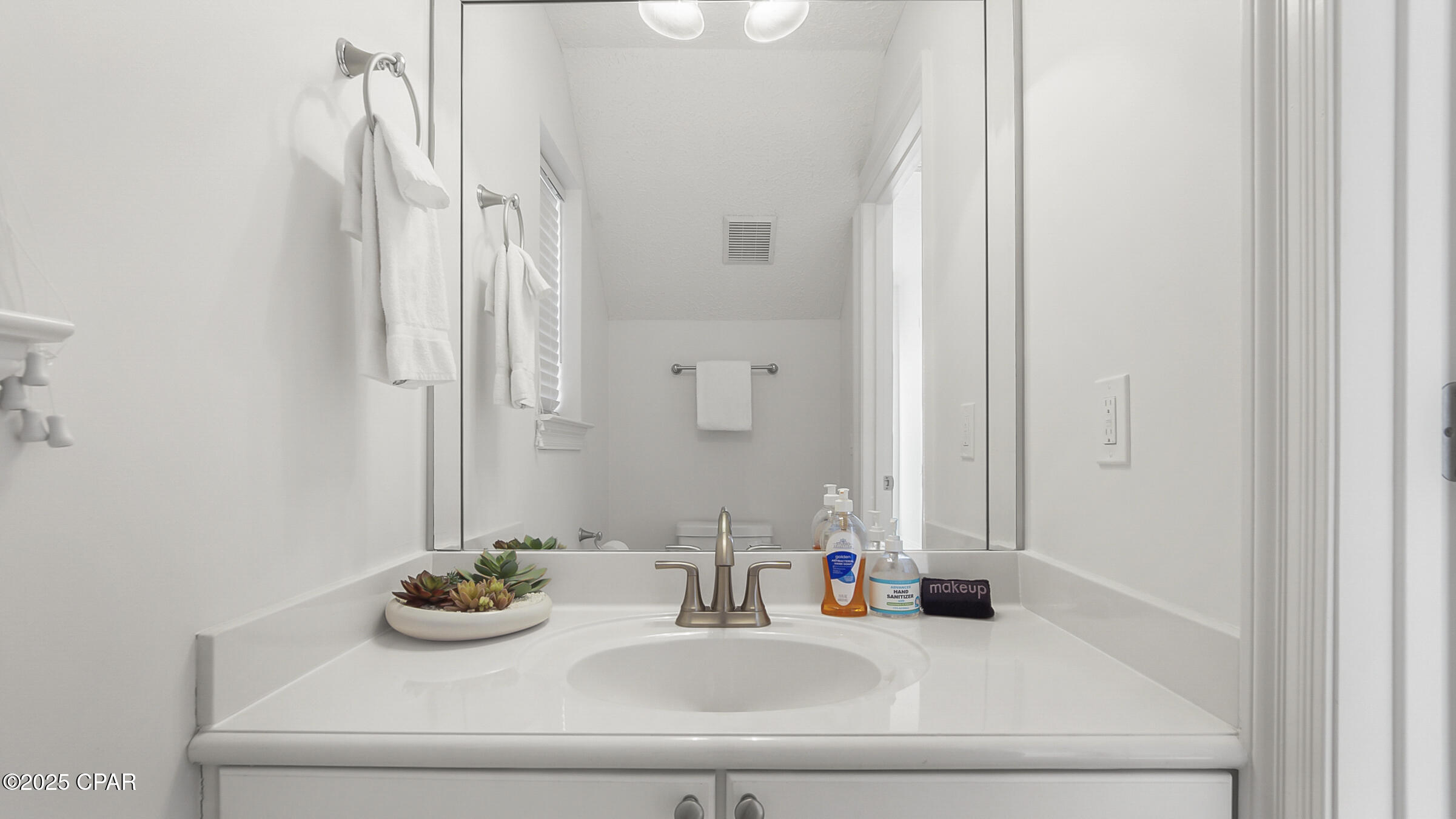 Image 21 For 7822 Thomas Drive