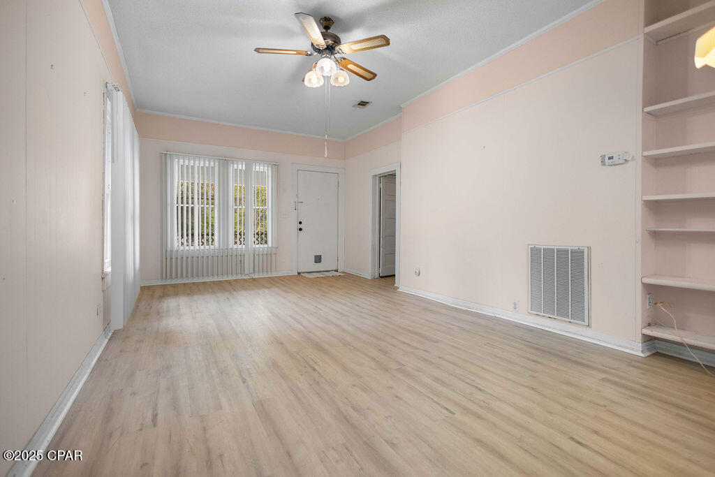 Image 16 For 804 8th Street
