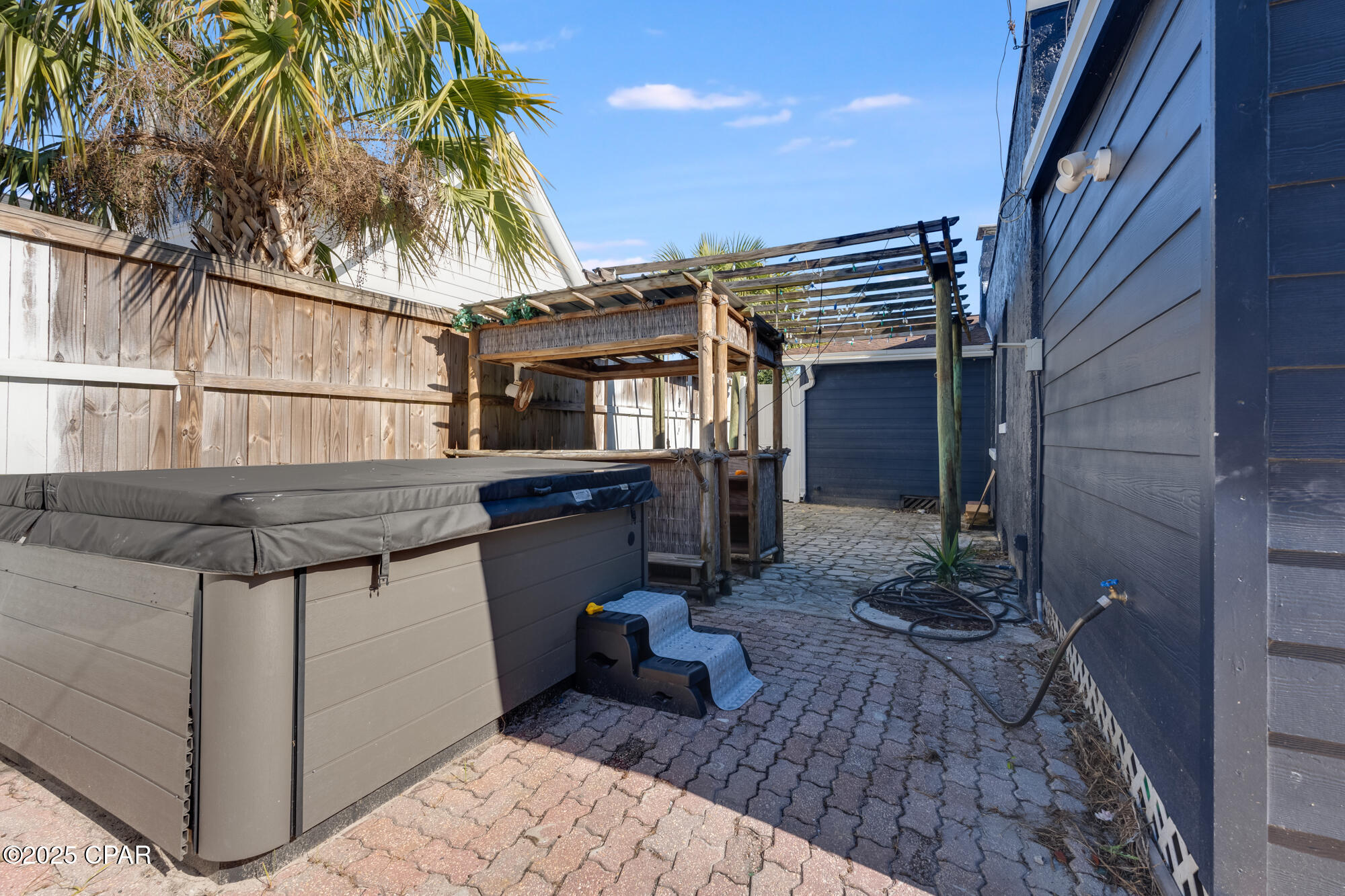Image 29 For 213 Cove Boulevard