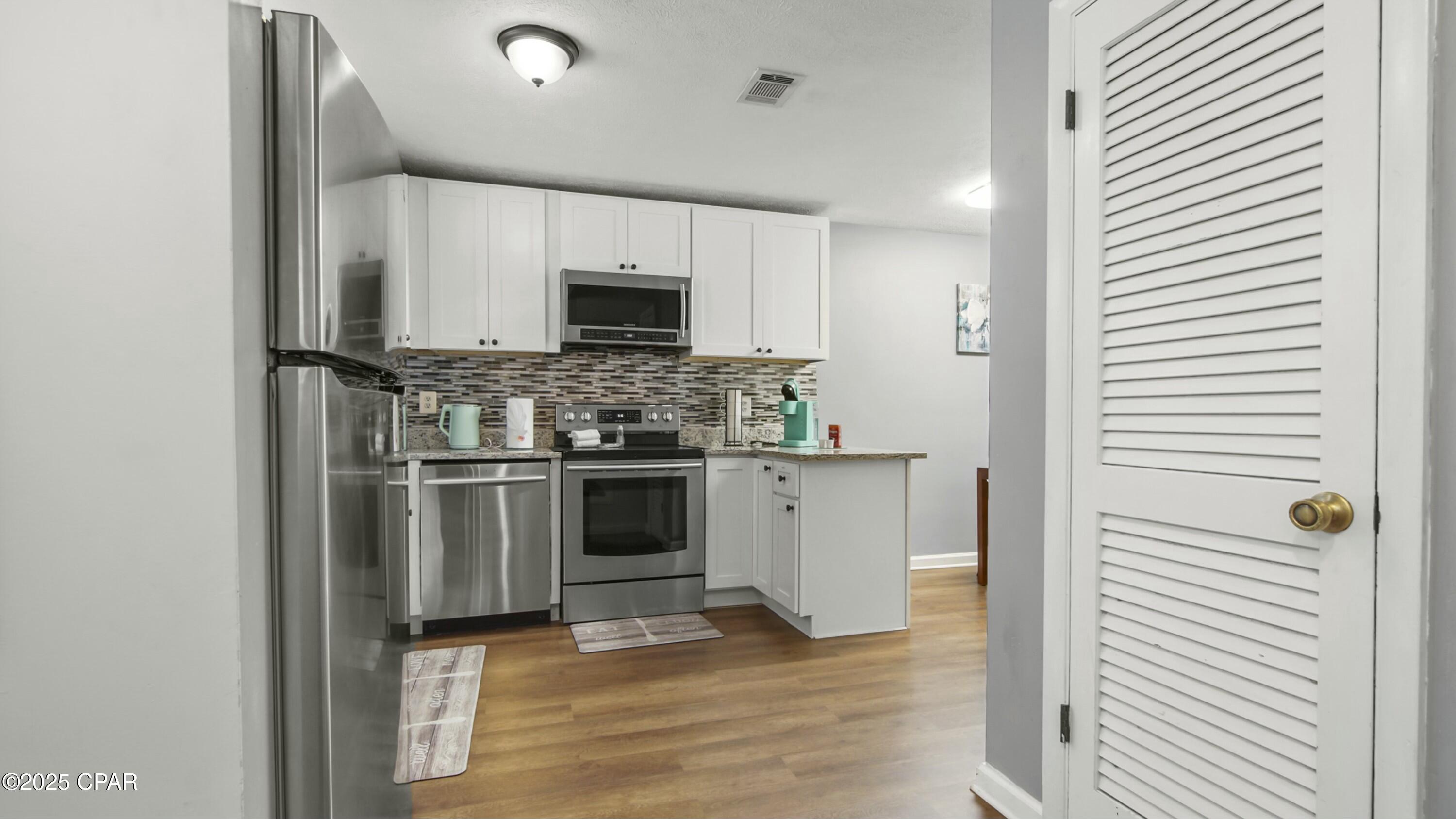 Image 8 For 628 Caladium Circle #a