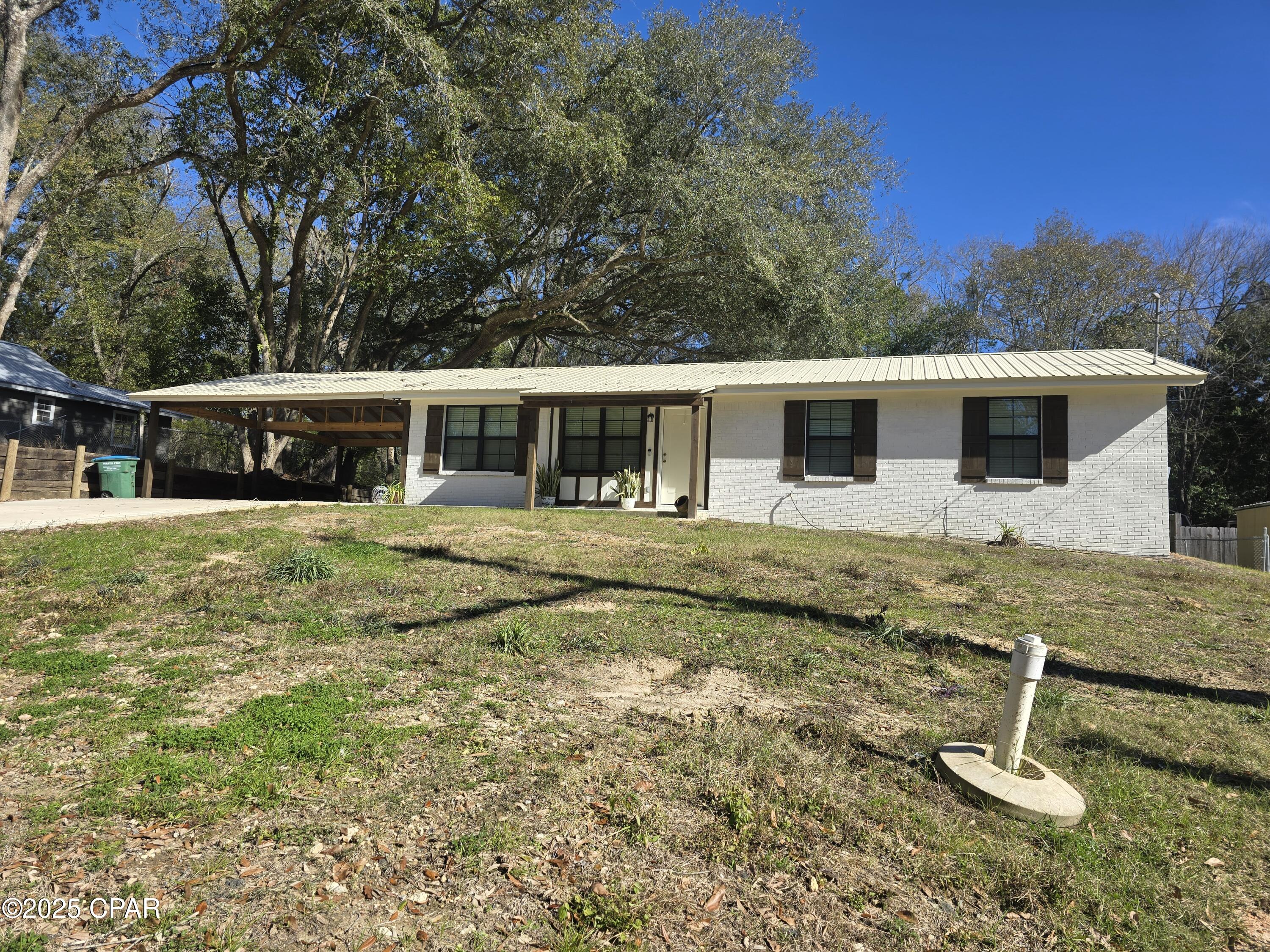 Details for 1002 Weeks Street, Bonifay, FL 32425