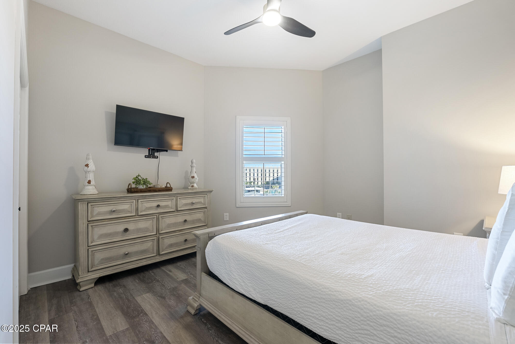Image 21 For 14825 Front Beach Road  501