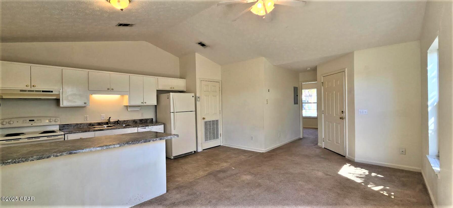 Image 15 For 5519_5521 Beach Drive