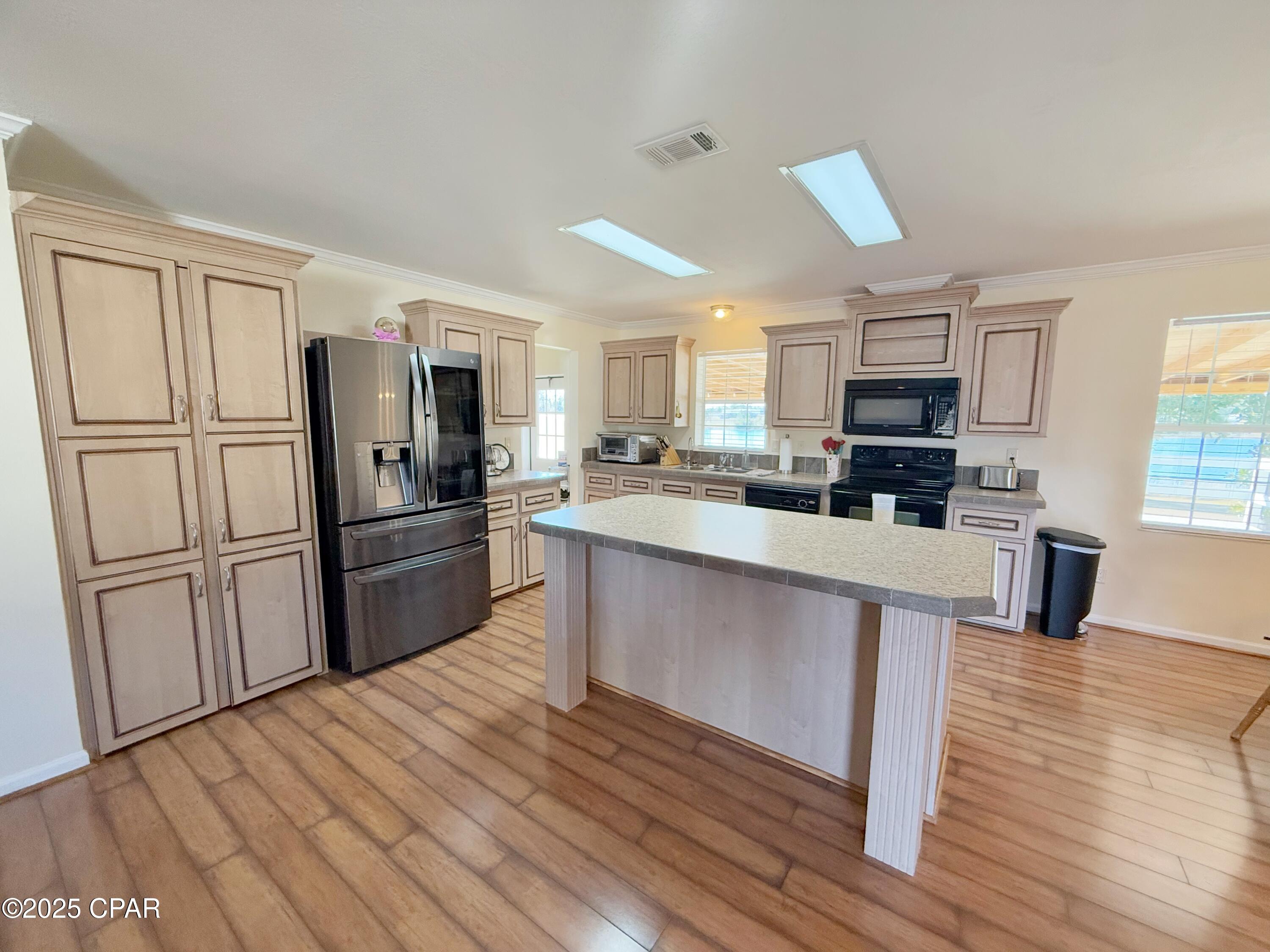 537 Mcpherson Drive, Alford, Florida image 11