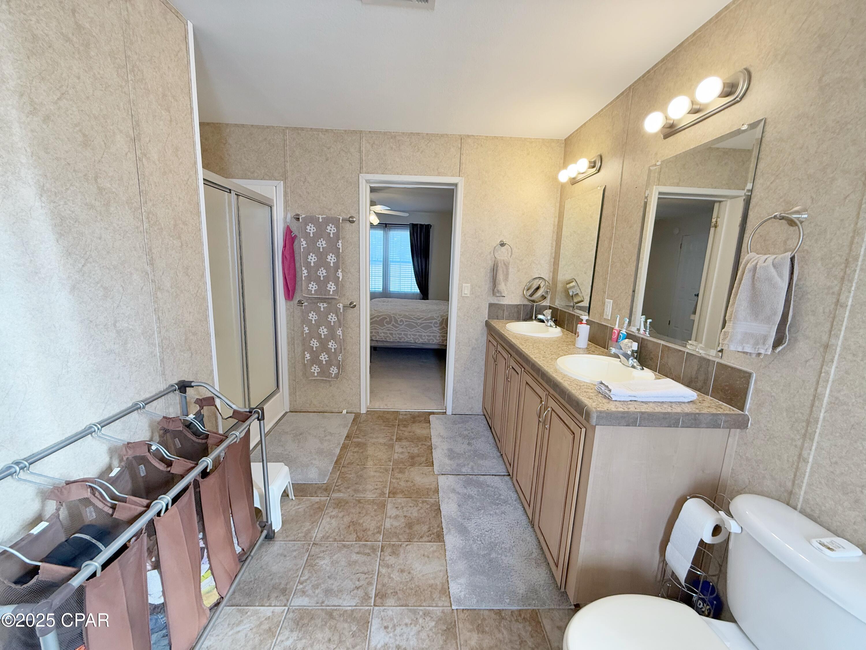 537 Mcpherson Drive, Alford, Florida image 30