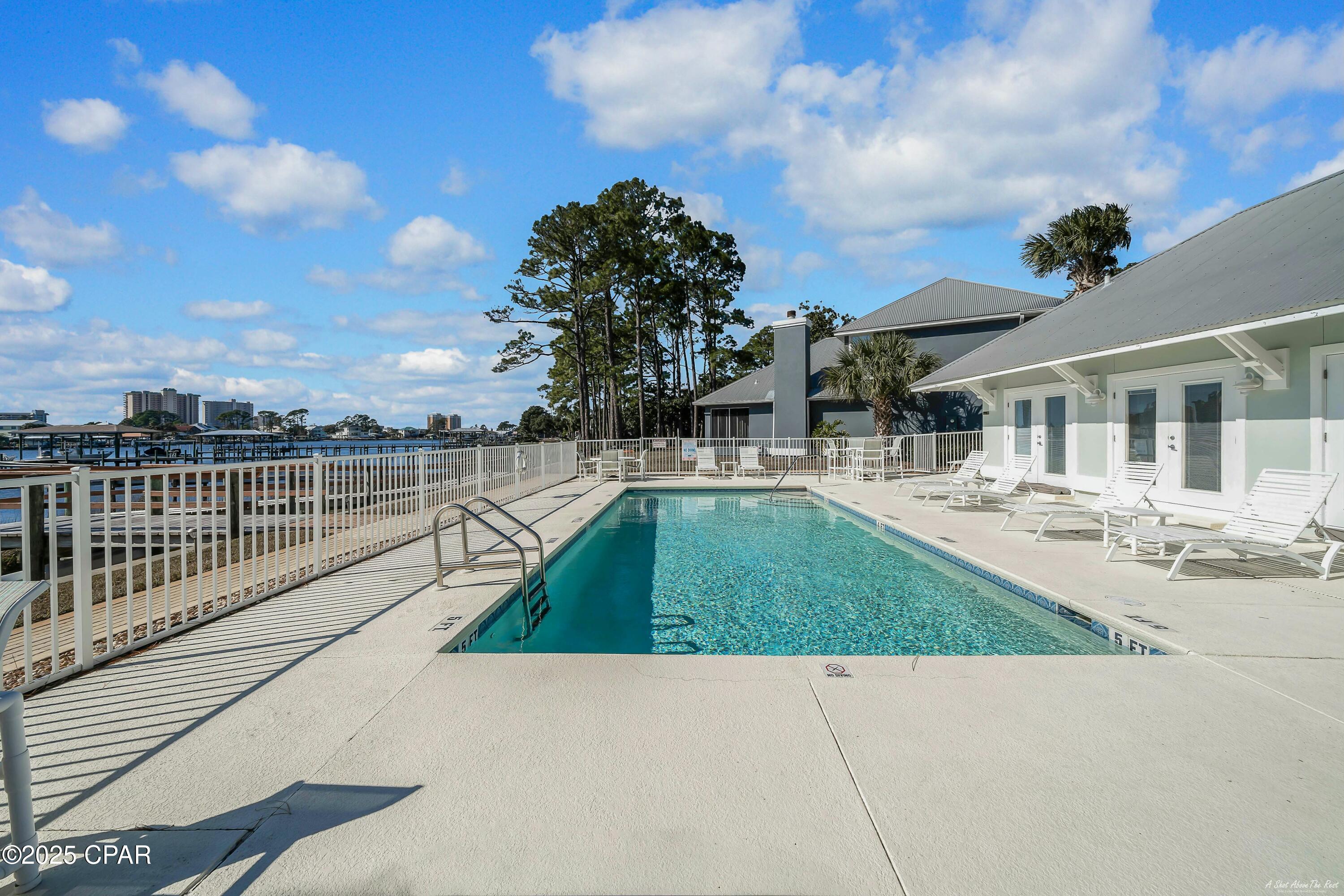 Image 9 For 7009 Lagoon Drive 106