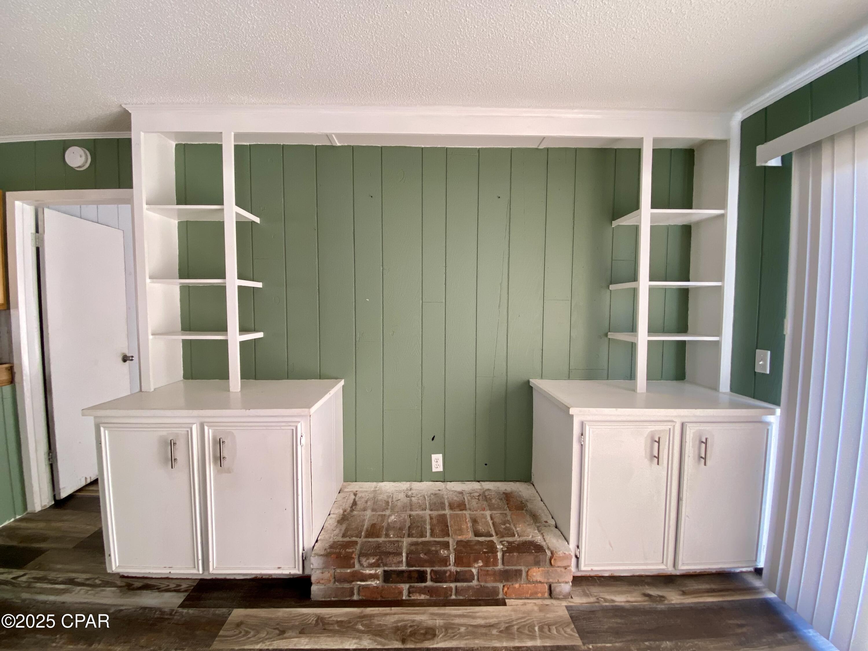 Image 7 For 2874 Wildwood Circle