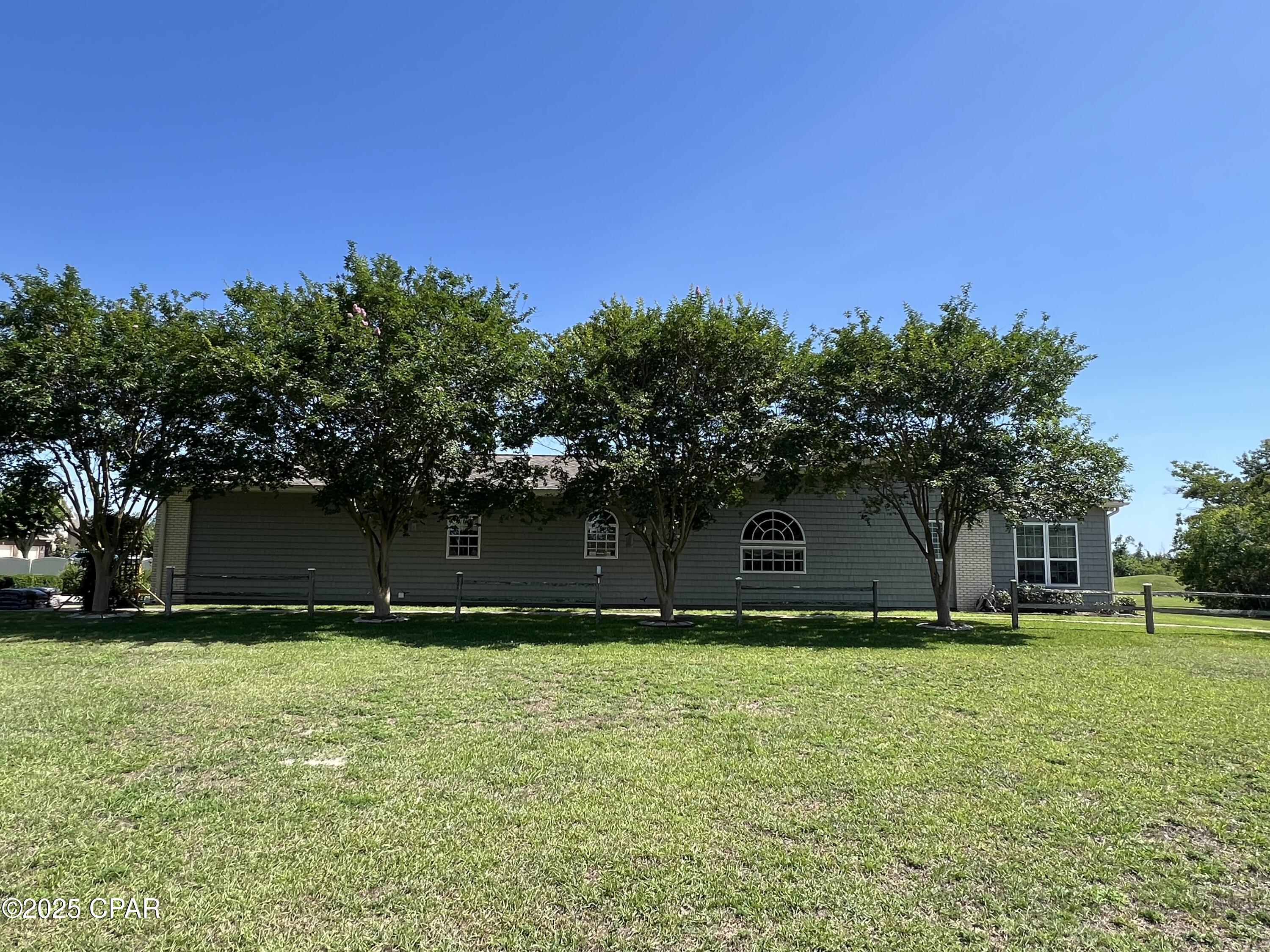 320 Willow Way, Lynn Haven, Florida image 4
