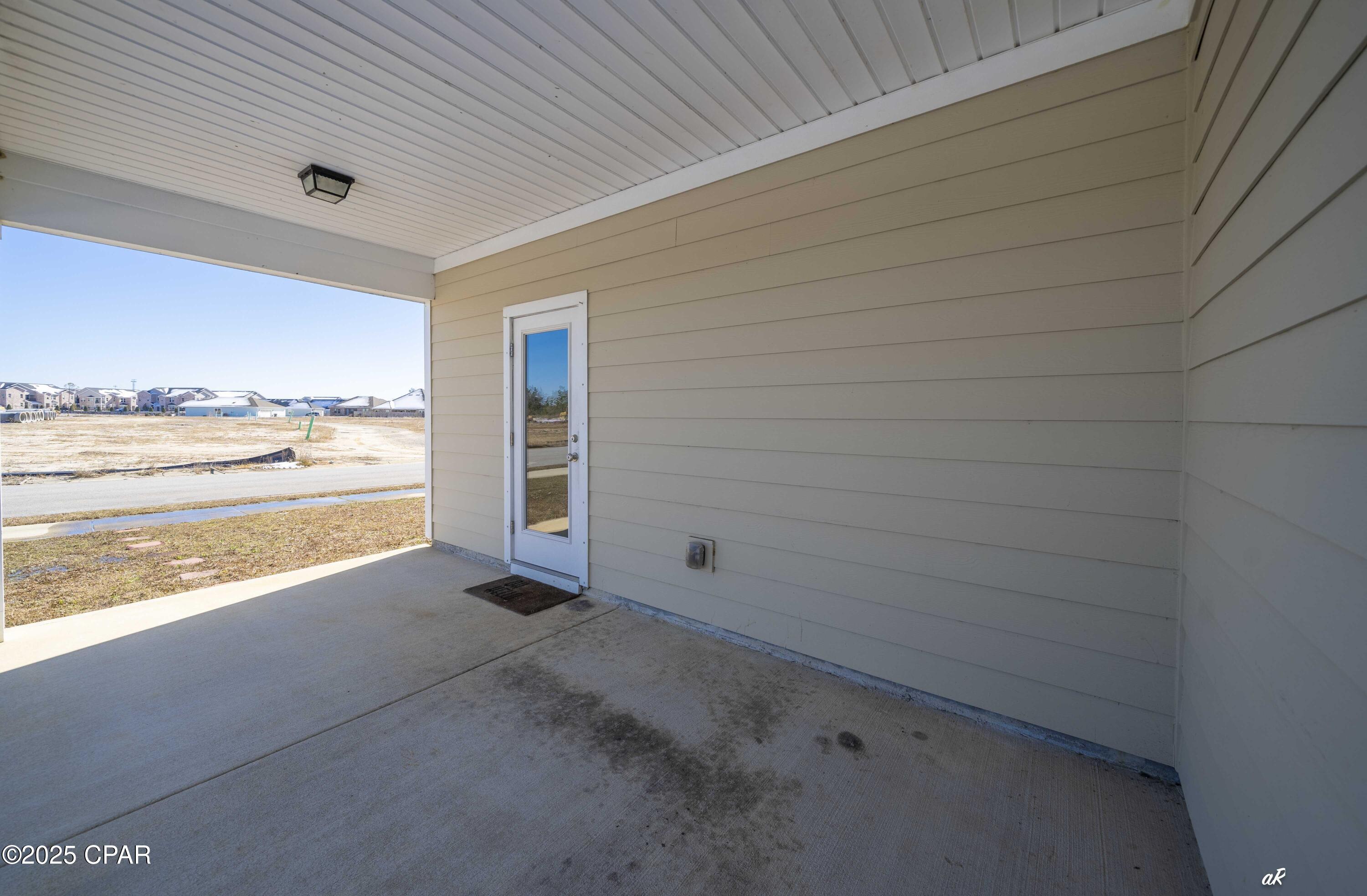 Image 35 For 140 Shoreview Drive
