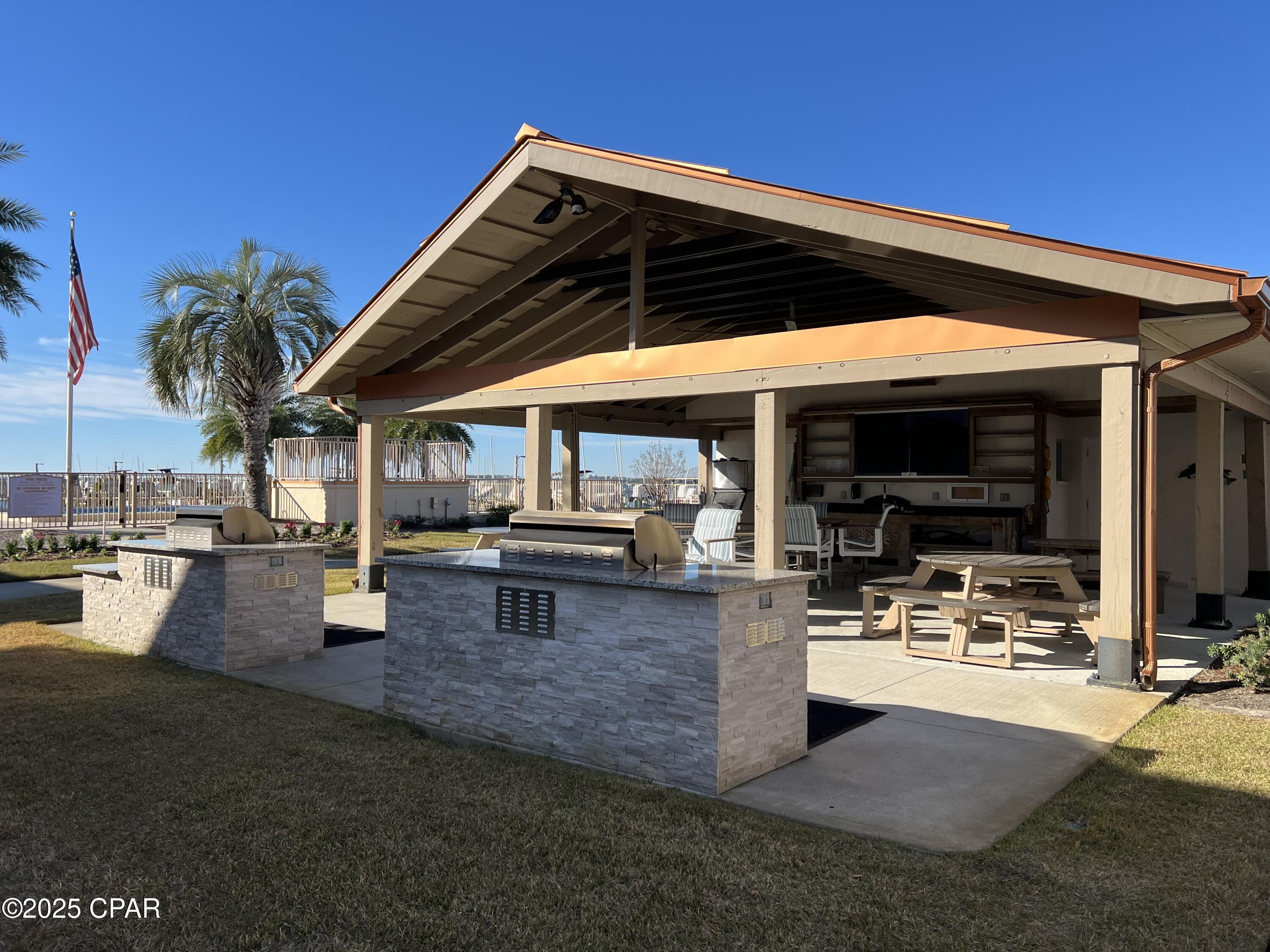 Image 29 For 2100 Beach Drive Yn204