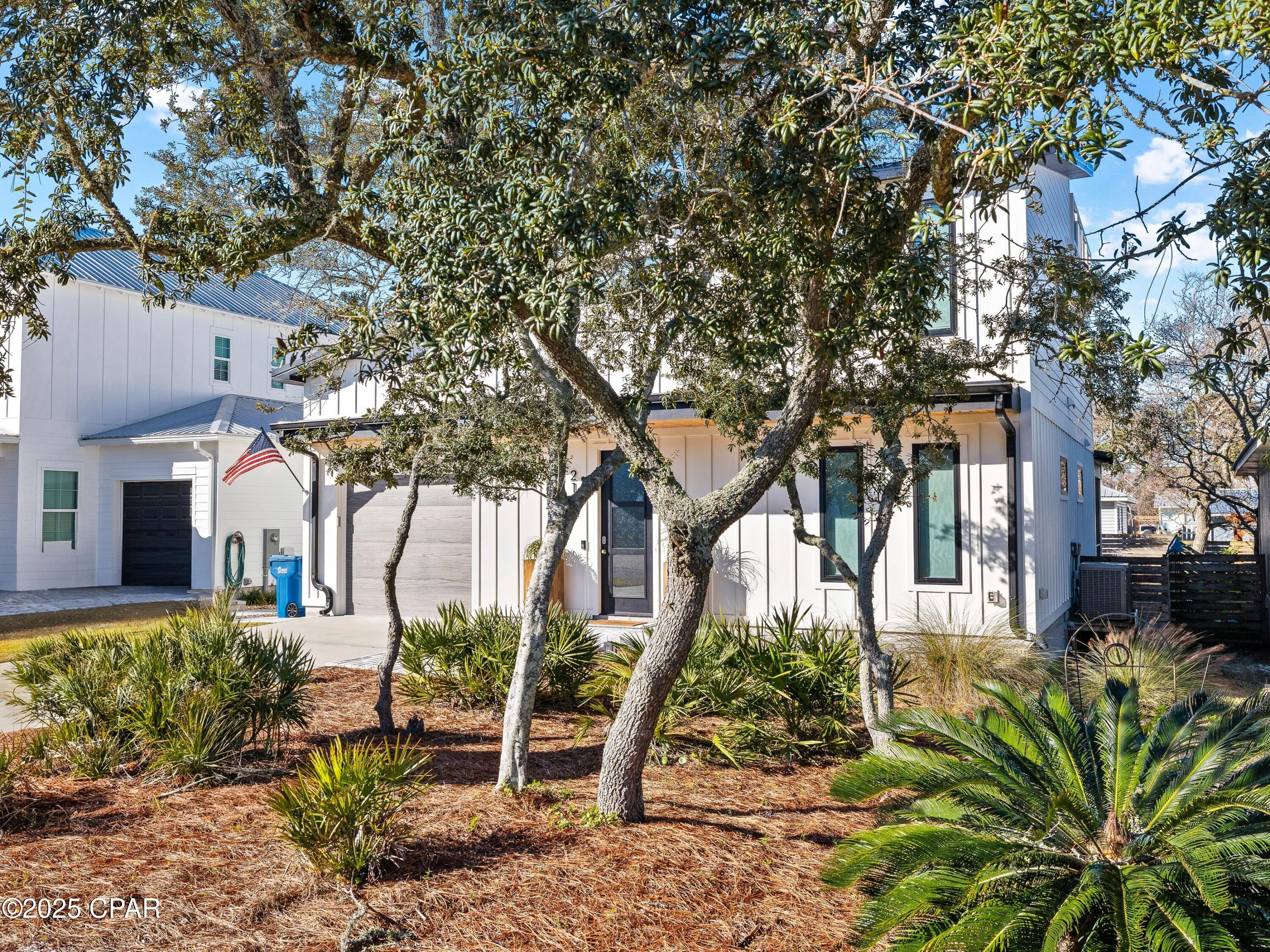 Image 8 For 213 Pinetree Drive