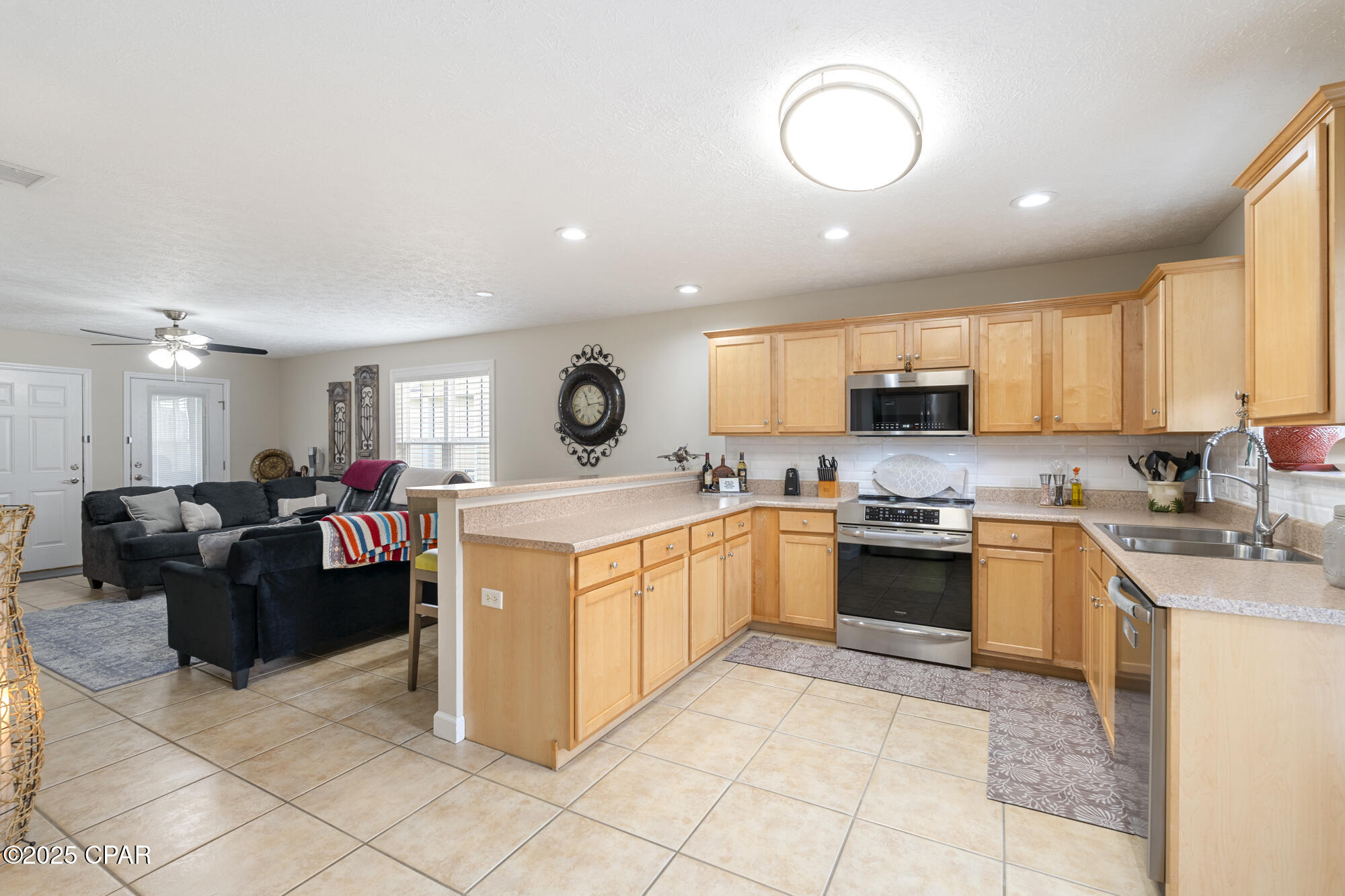 Image 6 For 2122 Sterling Cove Boulevard