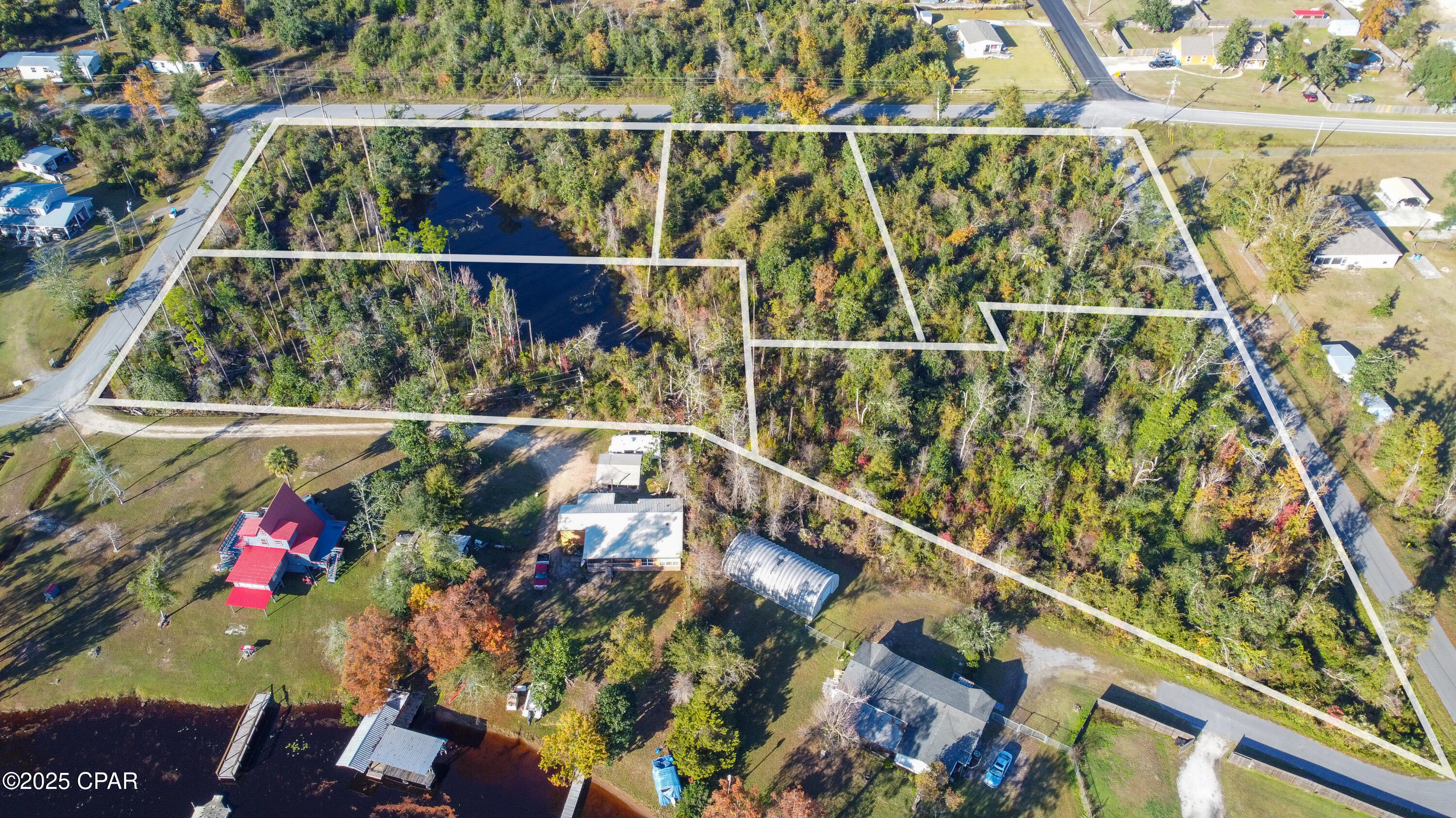 5027 Bay Head Road, Youngstown, Florida image 2