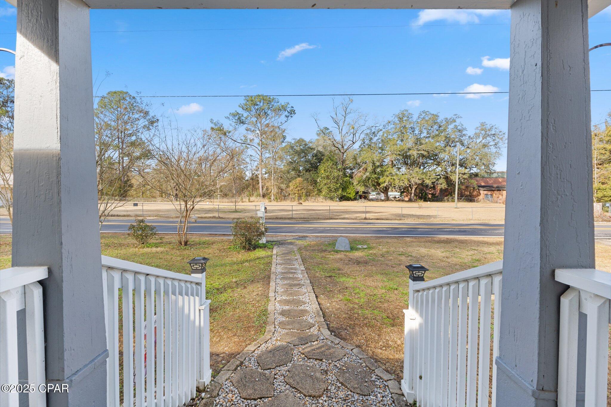 2829 Yellow Jacket Drive, Vernon, Florida image 10