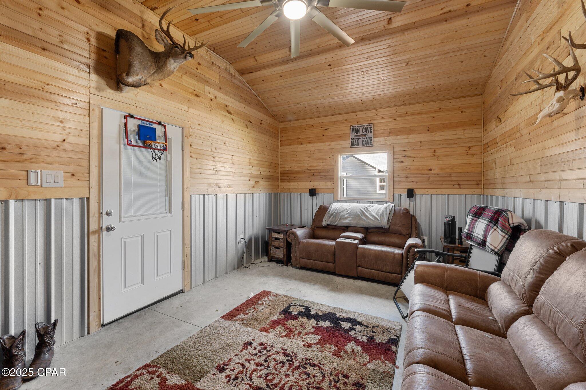 2829 Yellow Jacket Drive, Vernon, Florida image 47