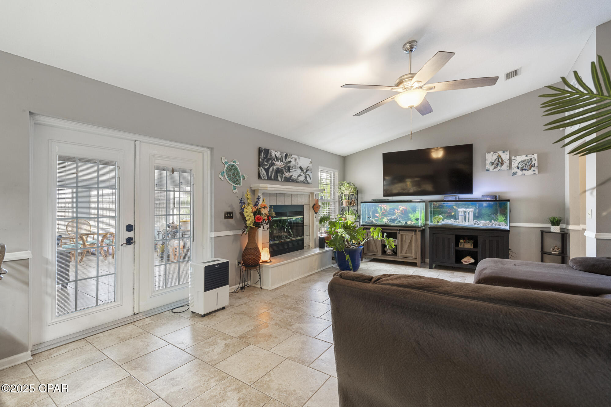 Image 13 For 1605 Santa Anita Drive