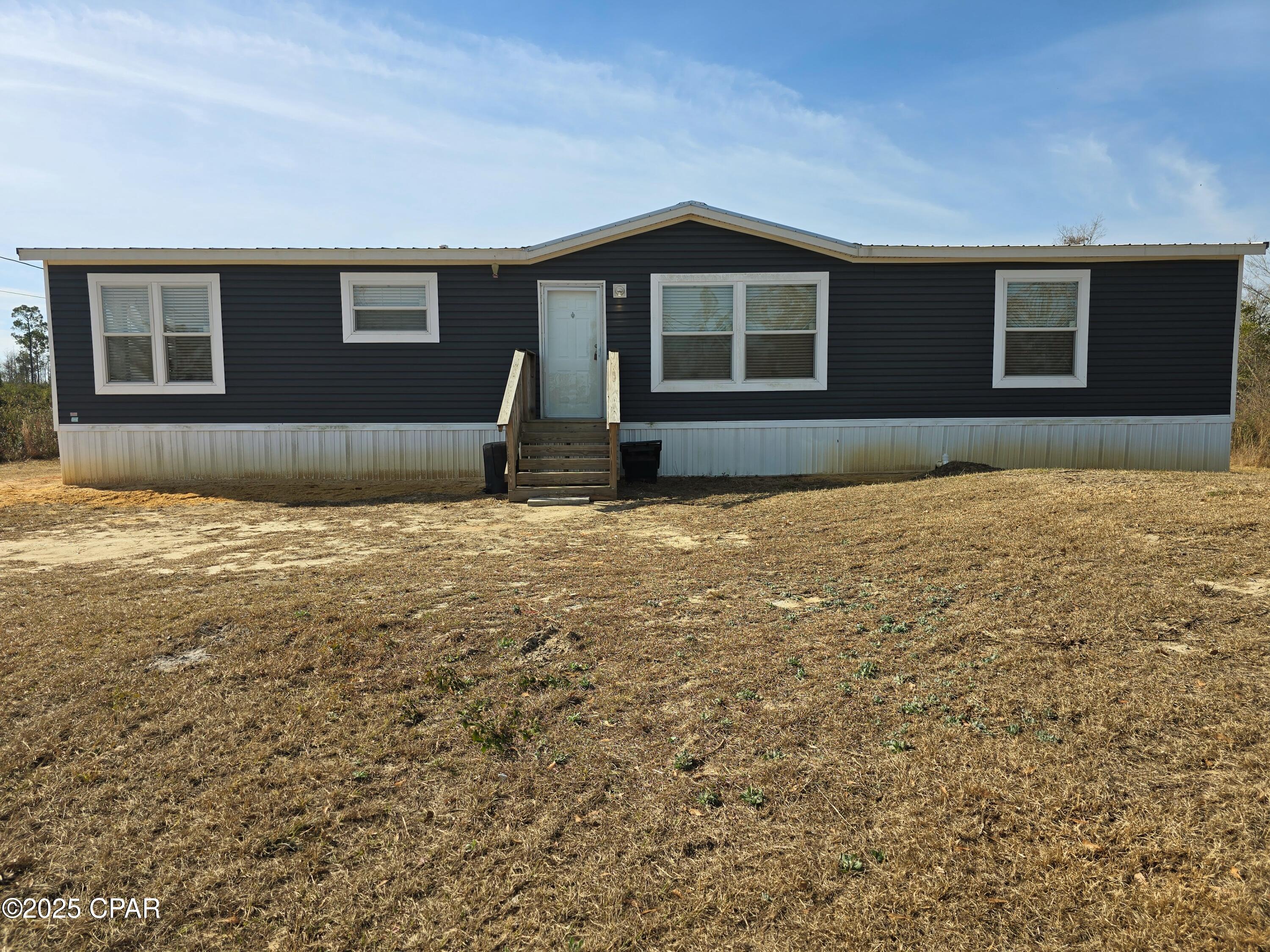 8913 Firebird Lane, Youngstown, Florida image 3