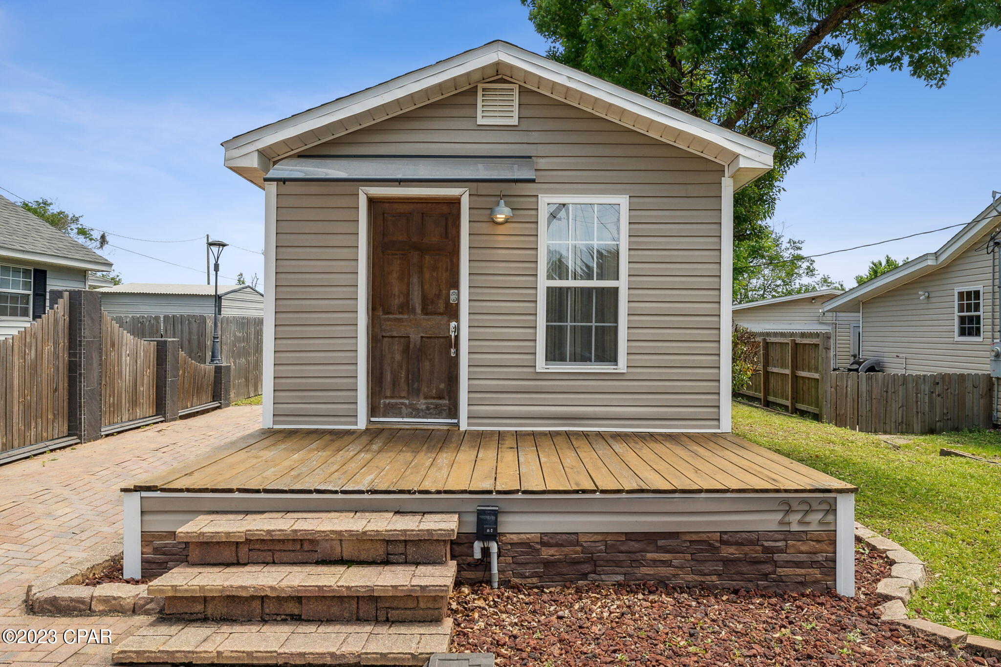 Image 1 For 222 Sherman Avenue
