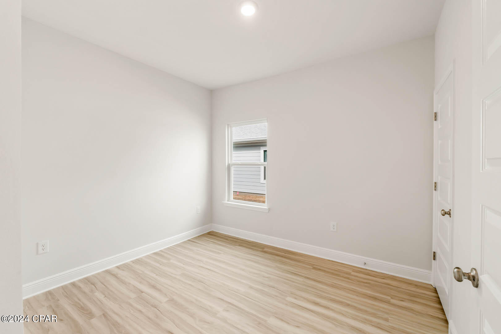 Image 10 For 353 Vermilion Circle