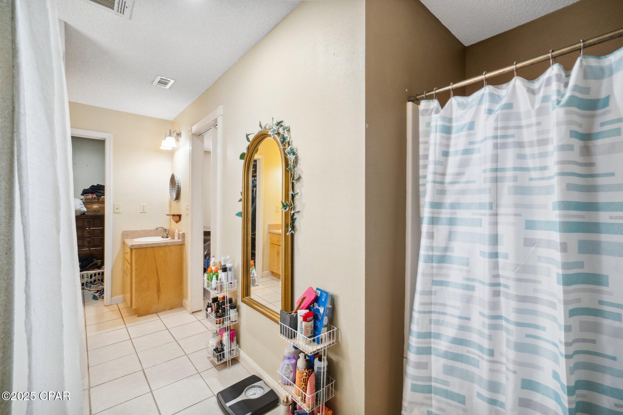 Image 31 For 5324 Forest Drive