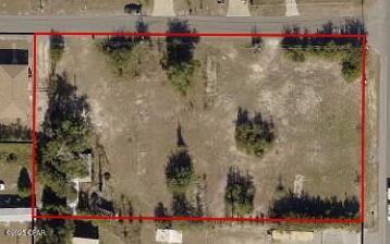 Listing Details for 821 Transmitter Road, Springfield, FL 32401