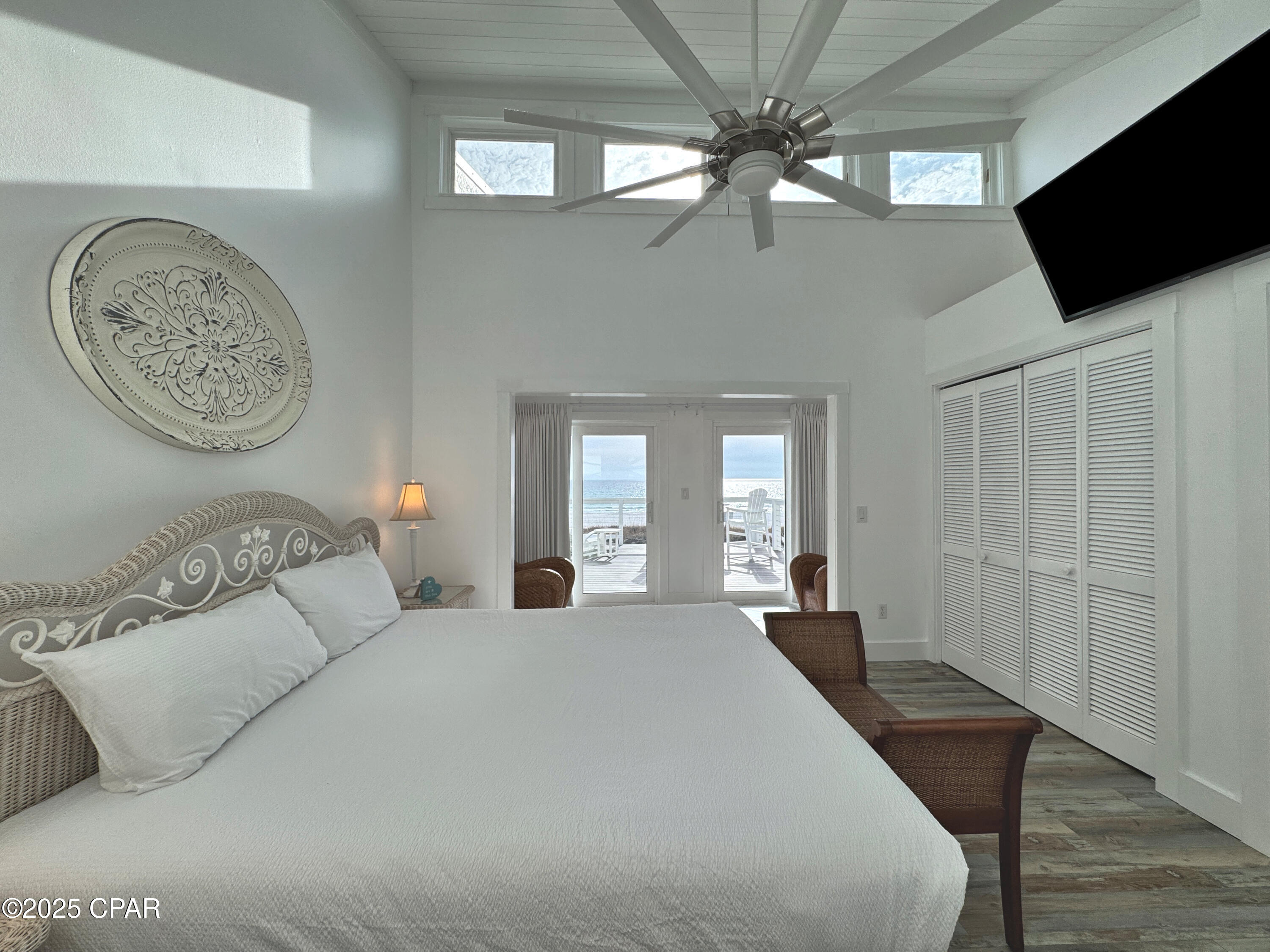 Image 28 For 9614 Beach Boulevard D